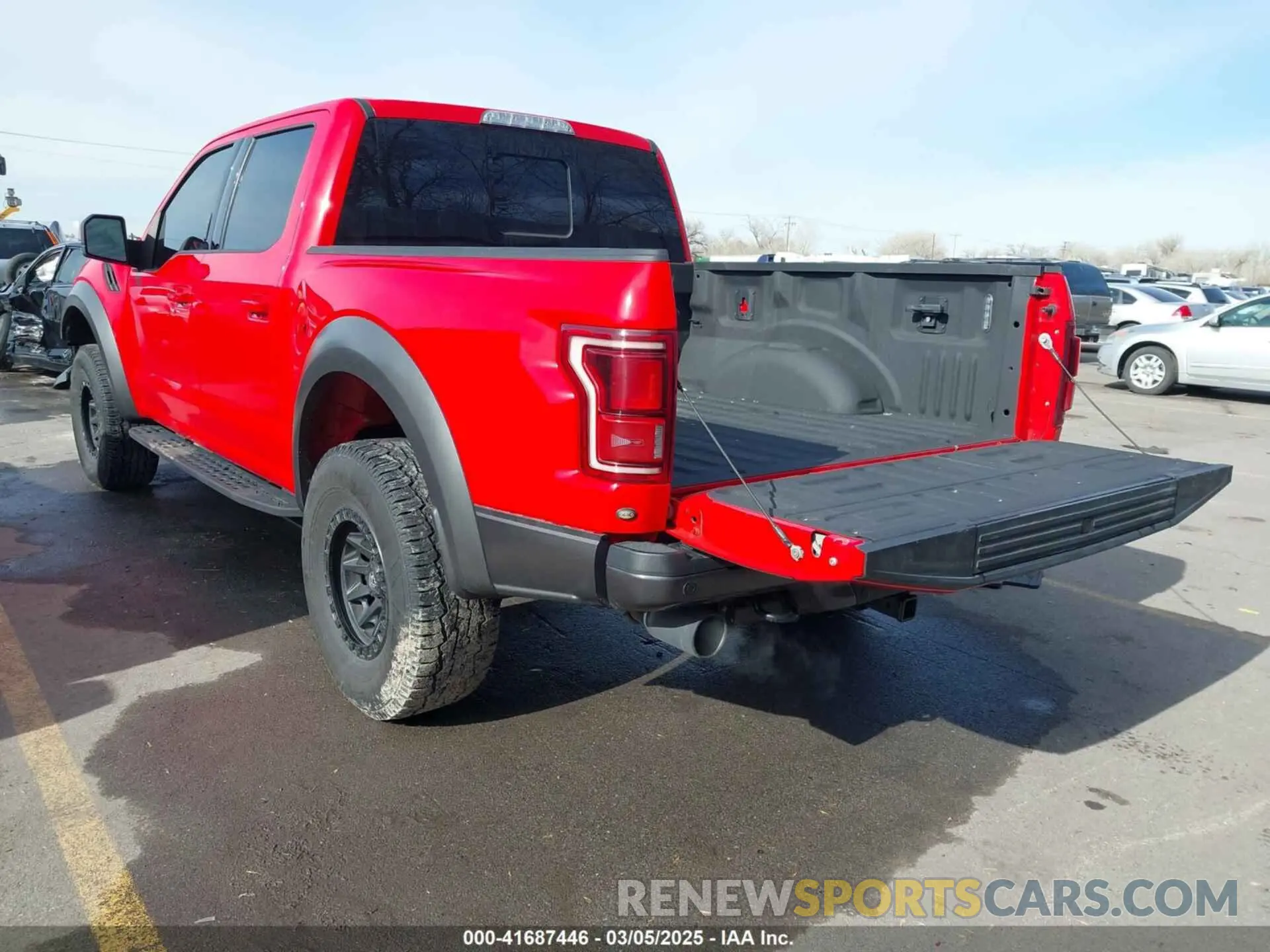 3 Photograph of a damaged car 1FTFW1RG2KFC87386 FORD F-150 2019