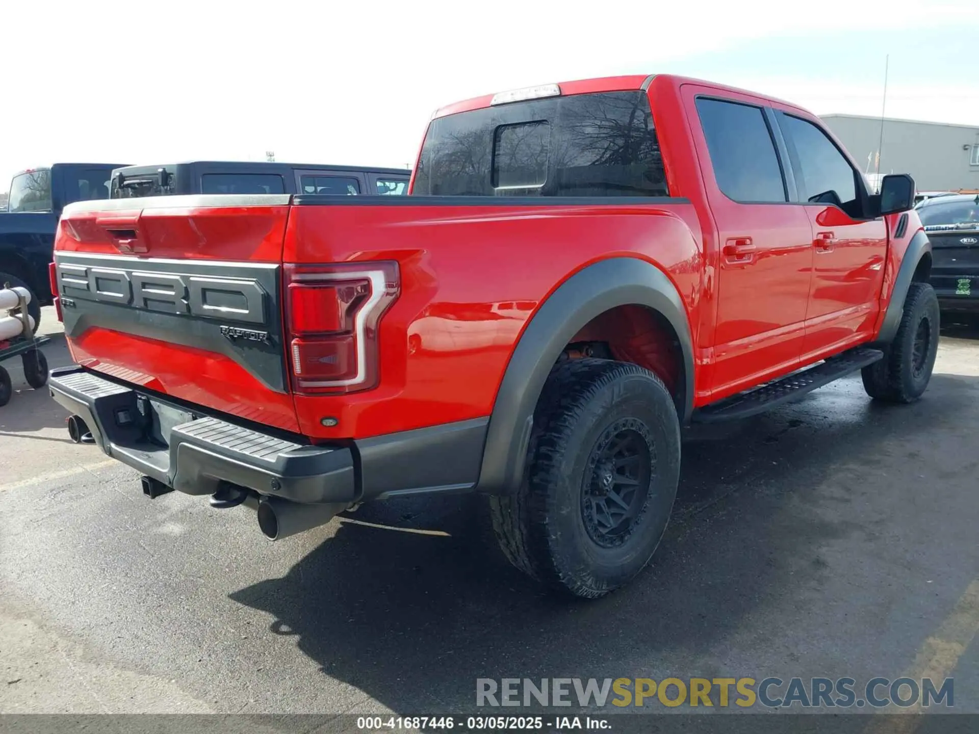 4 Photograph of a damaged car 1FTFW1RG2KFC87386 FORD F-150 2019
