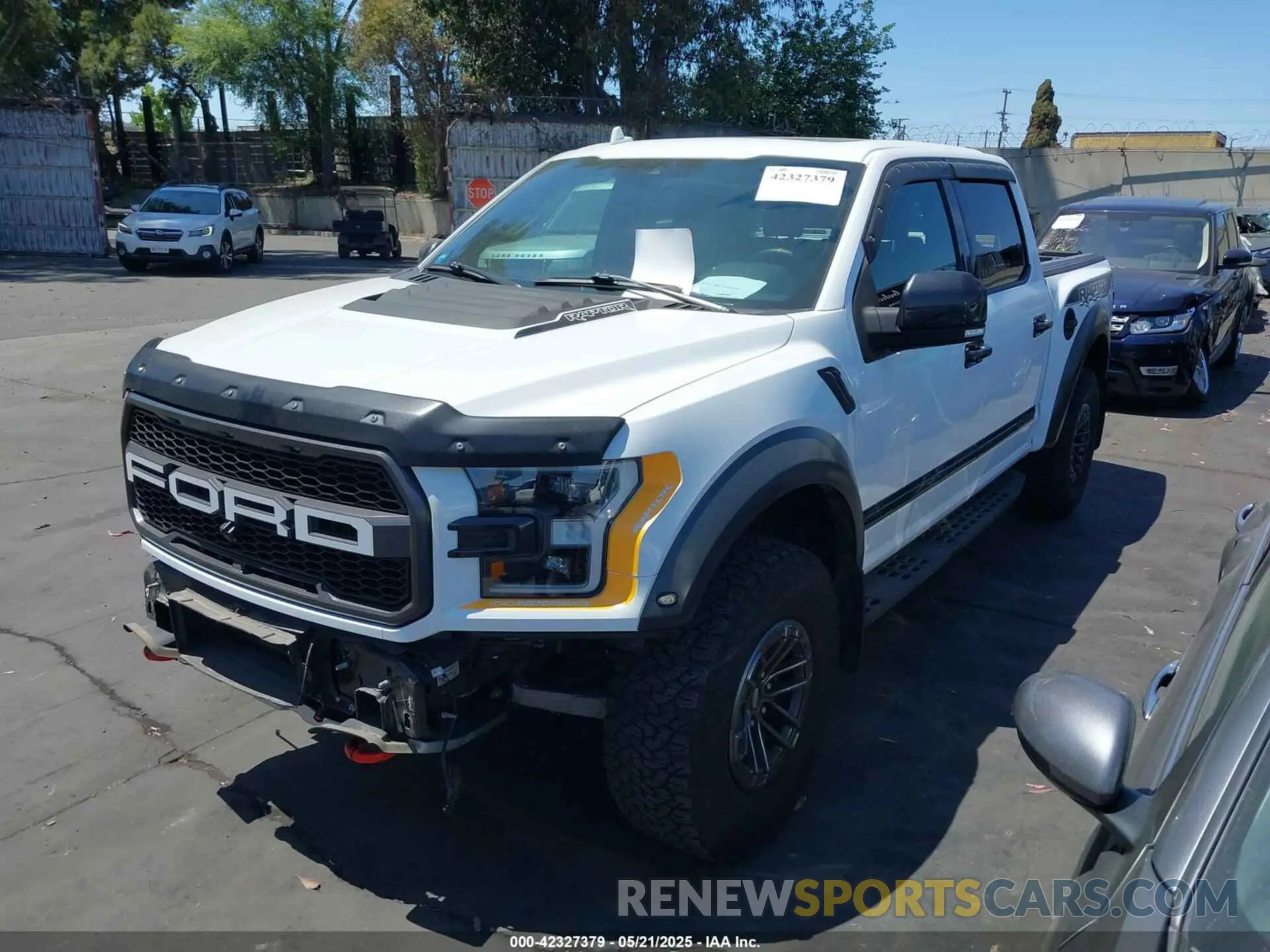 2 Photograph of a damaged car 1FTFW1RG4KFC09076 FORD F-150 2019