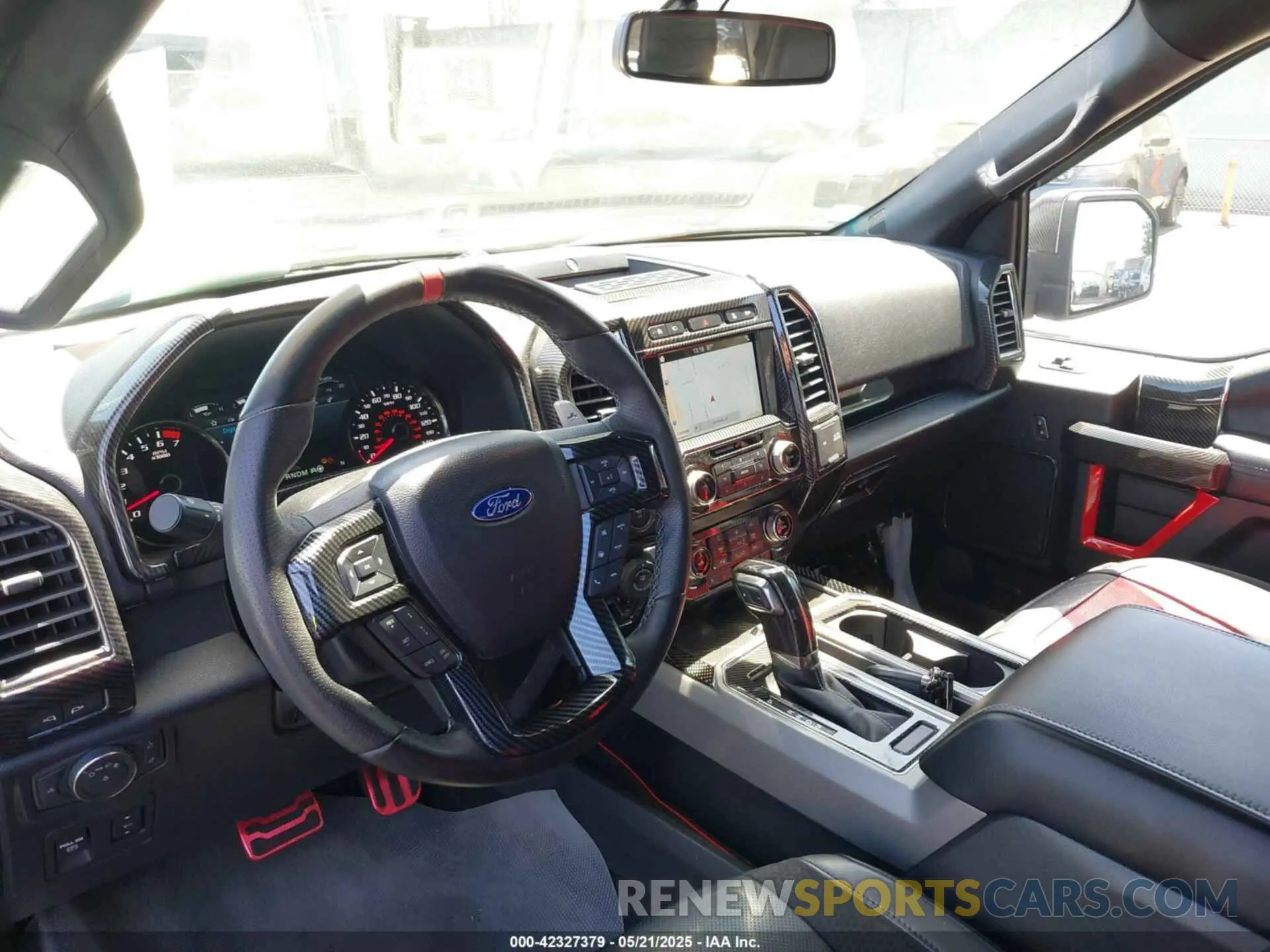 21 Photograph of a damaged car 1FTFW1RG4KFC09076 FORD F-150 2019