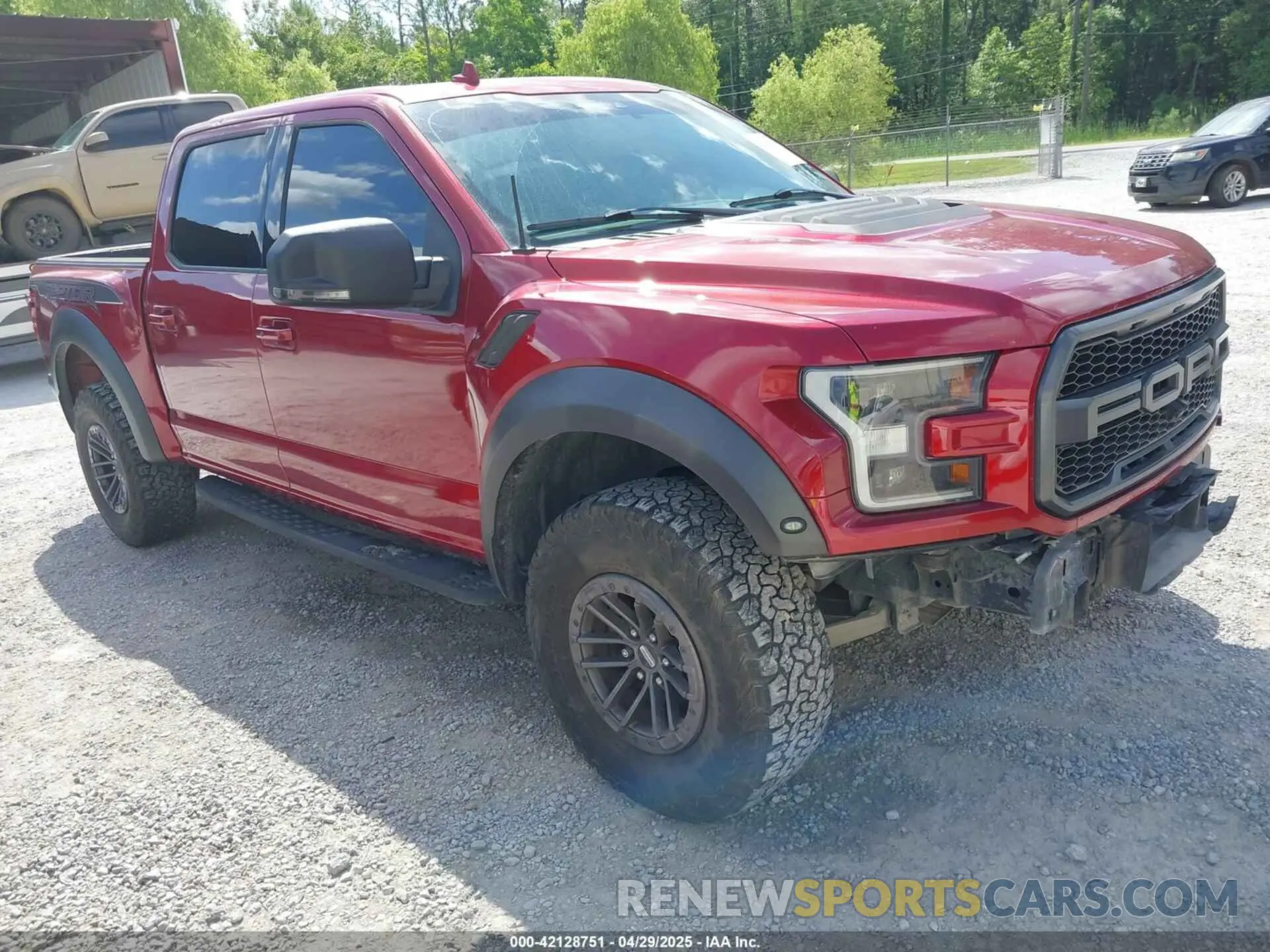 1 Photograph of a damaged car 1FTFW1RG4KFD16709 FORD F-150 2019