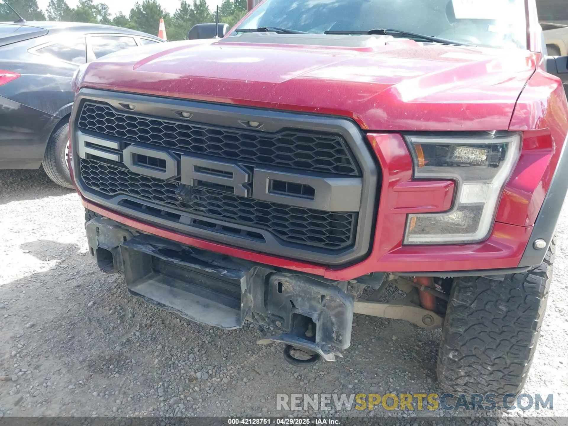 6 Photograph of a damaged car 1FTFW1RG4KFD16709 FORD F-150 2019