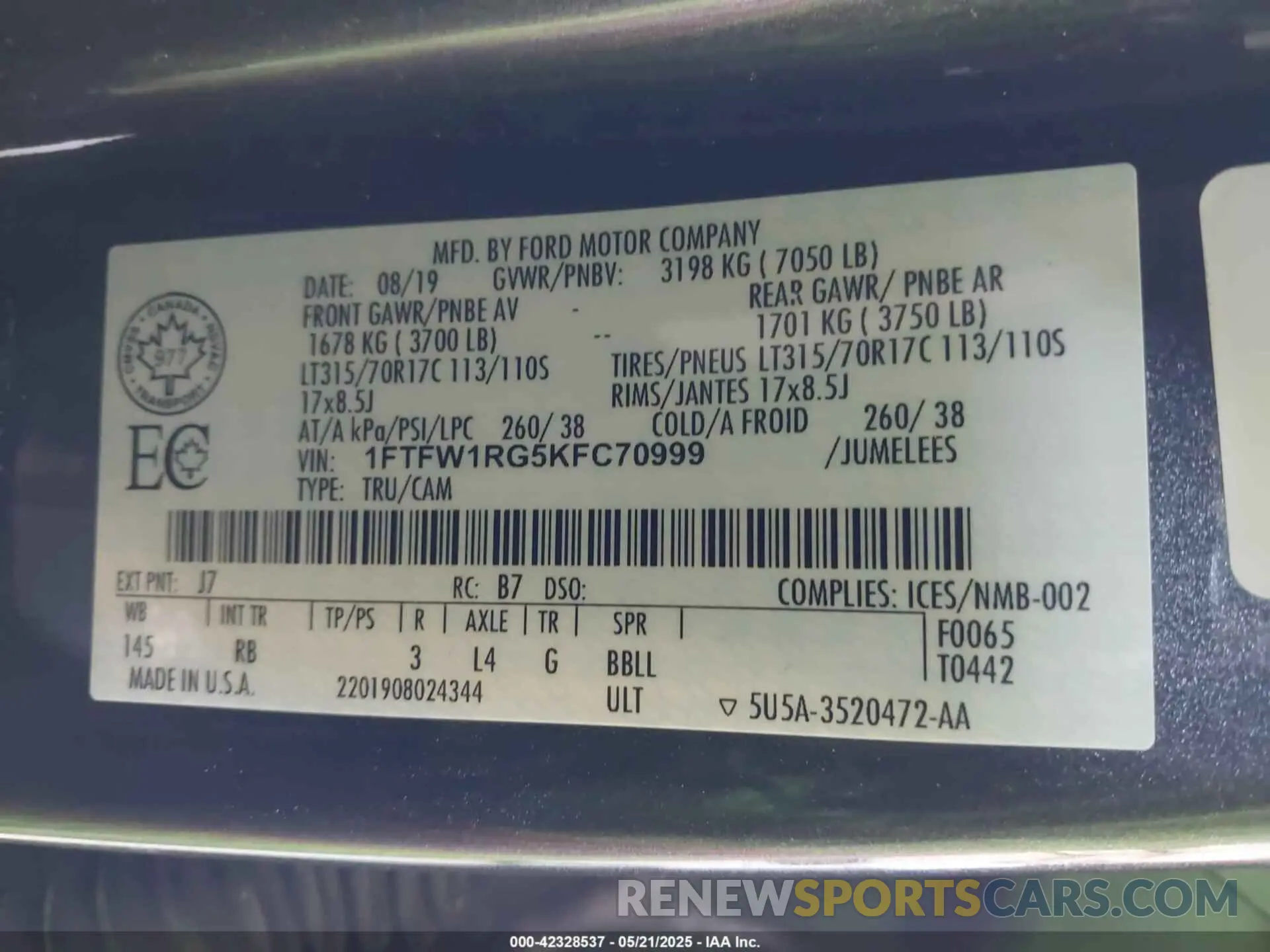 9 Photograph of a damaged car 1FTFW1RG5KFC70999 FORD F-150 2019