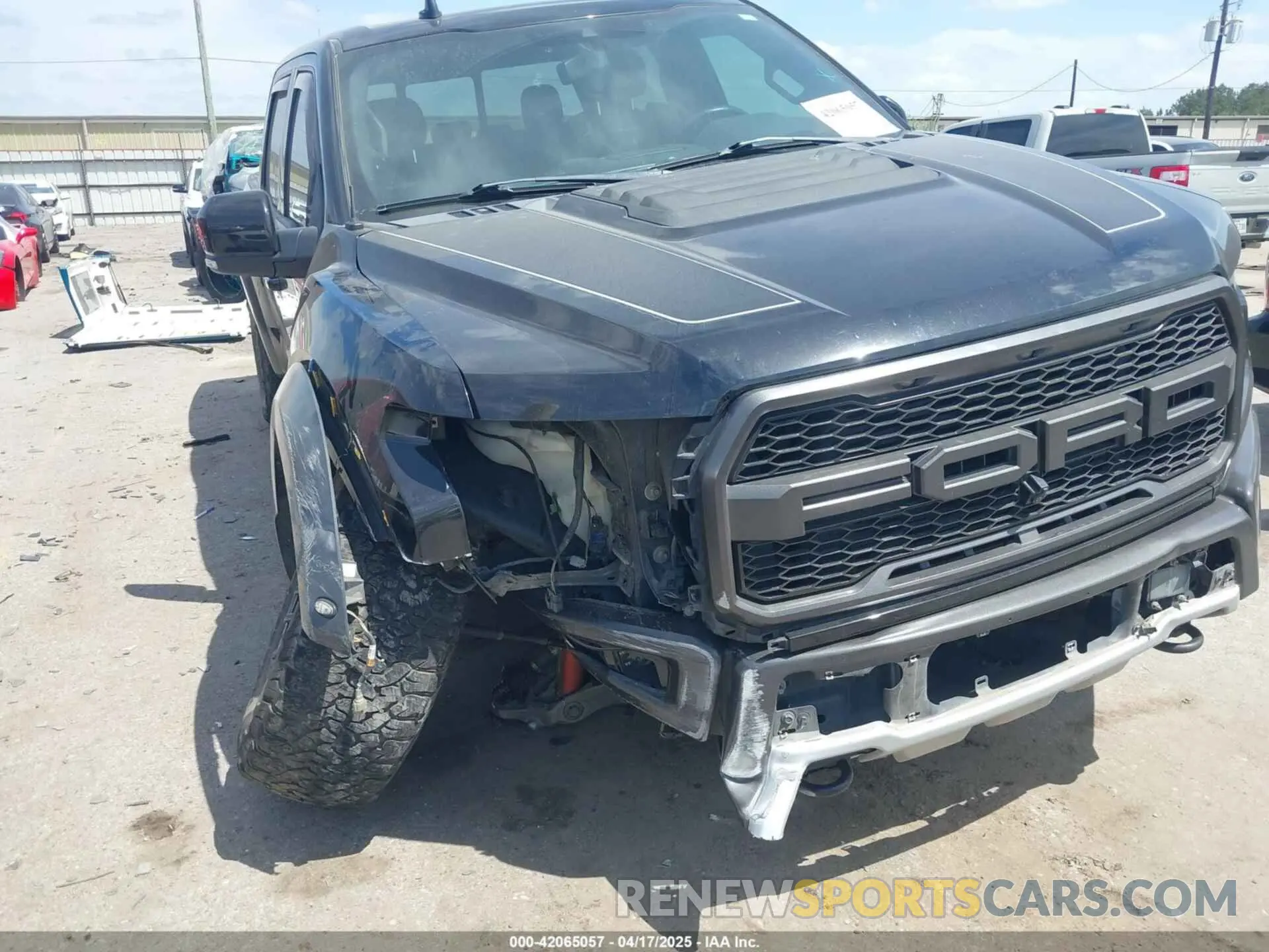 1 Photograph of a damaged car 1FTFW1RG6KFD00172 FORD F-150 2019