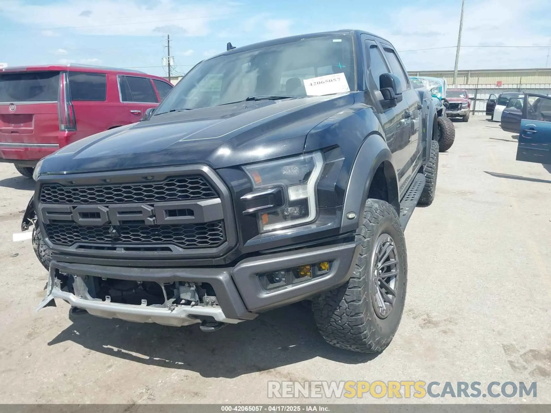 2 Photograph of a damaged car 1FTFW1RG6KFD00172 FORD F-150 2019