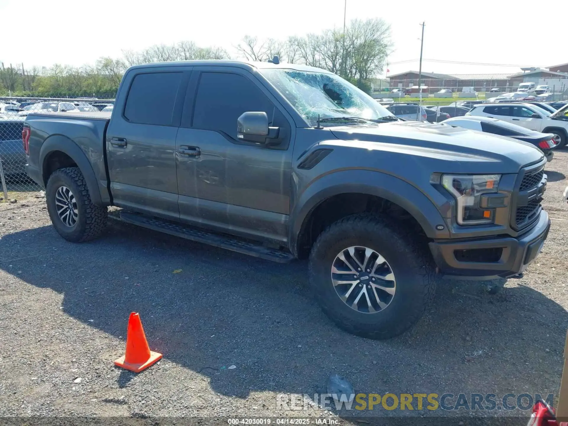 1 Photograph of a damaged car 1FTFW1RG7KFC95810 FORD F-150 2019