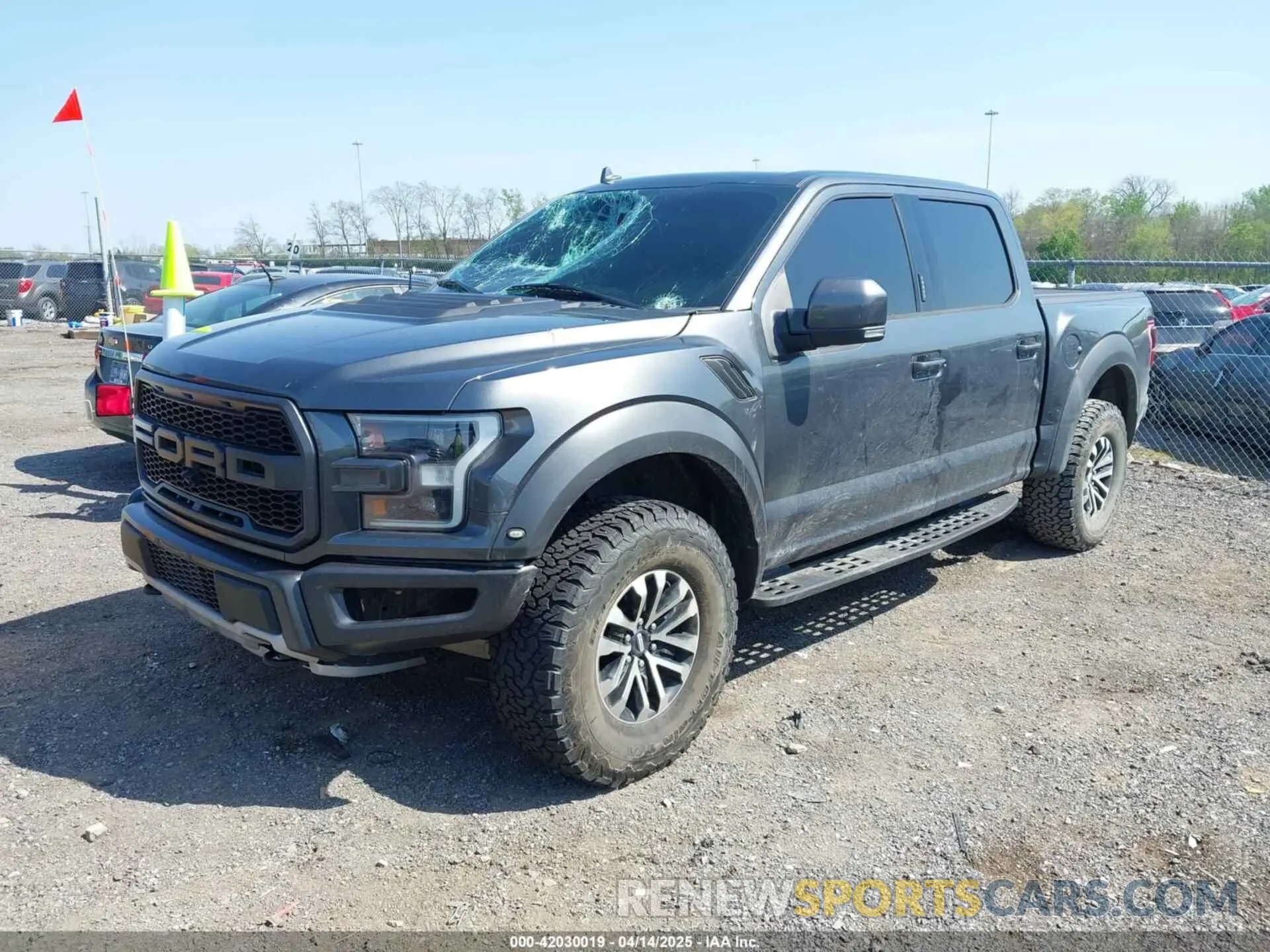 2 Photograph of a damaged car 1FTFW1RG7KFC95810 FORD F-150 2019
