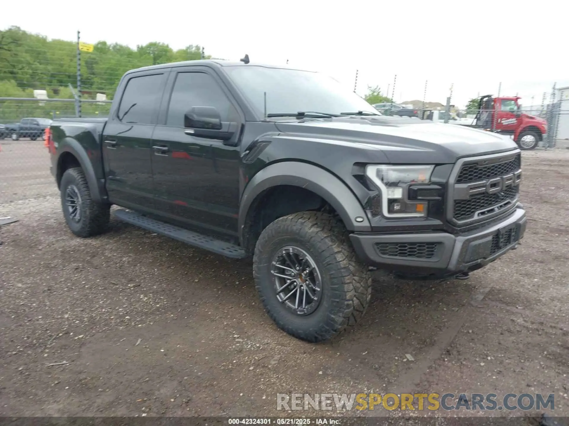 1 Photograph of a damaged car 1FTFW1RG8KFD42729 FORD F-150 2019