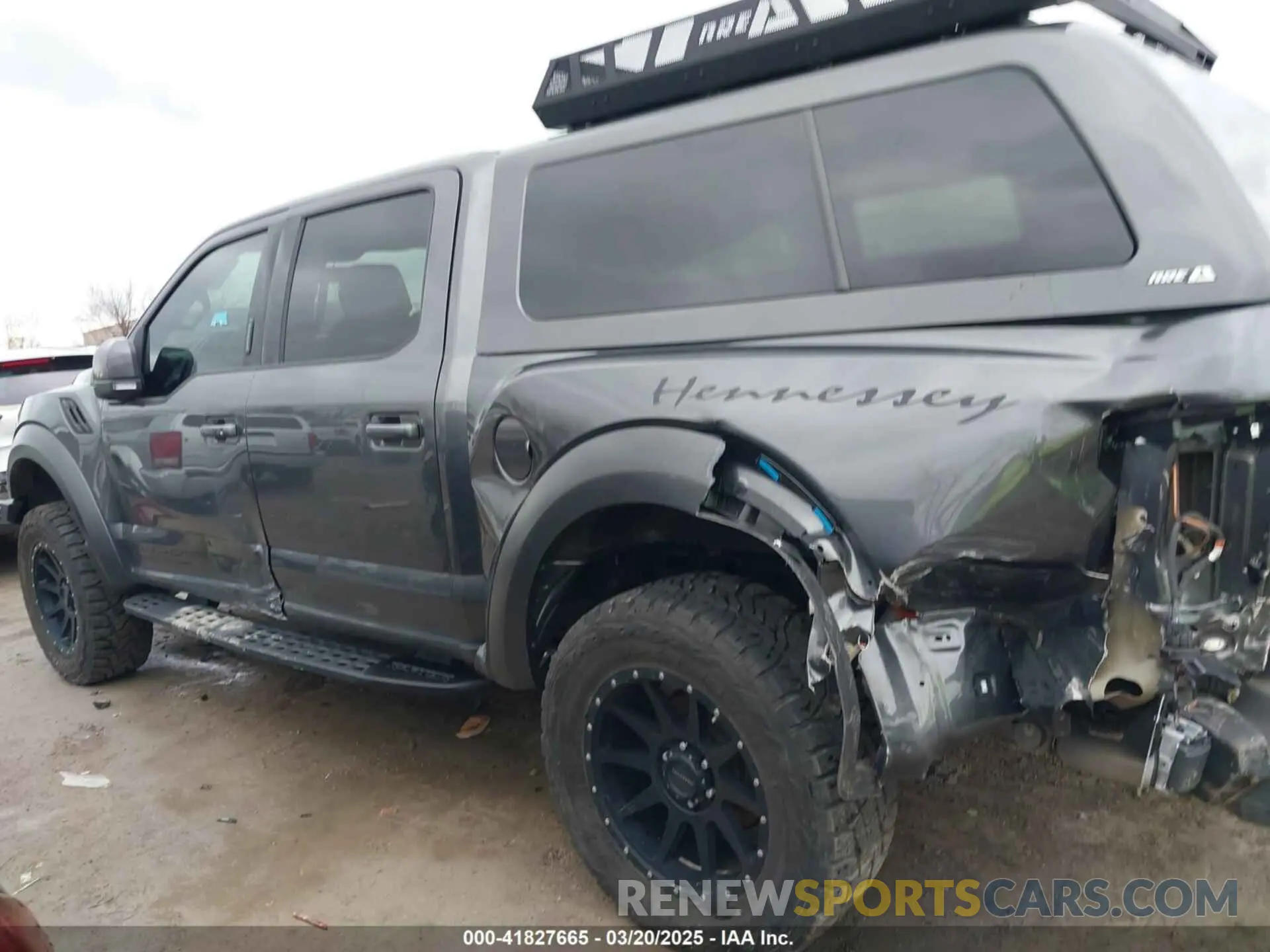 14 Photograph of a damaged car 1FTFW1RG9KFD00375 FORD F-150 2019