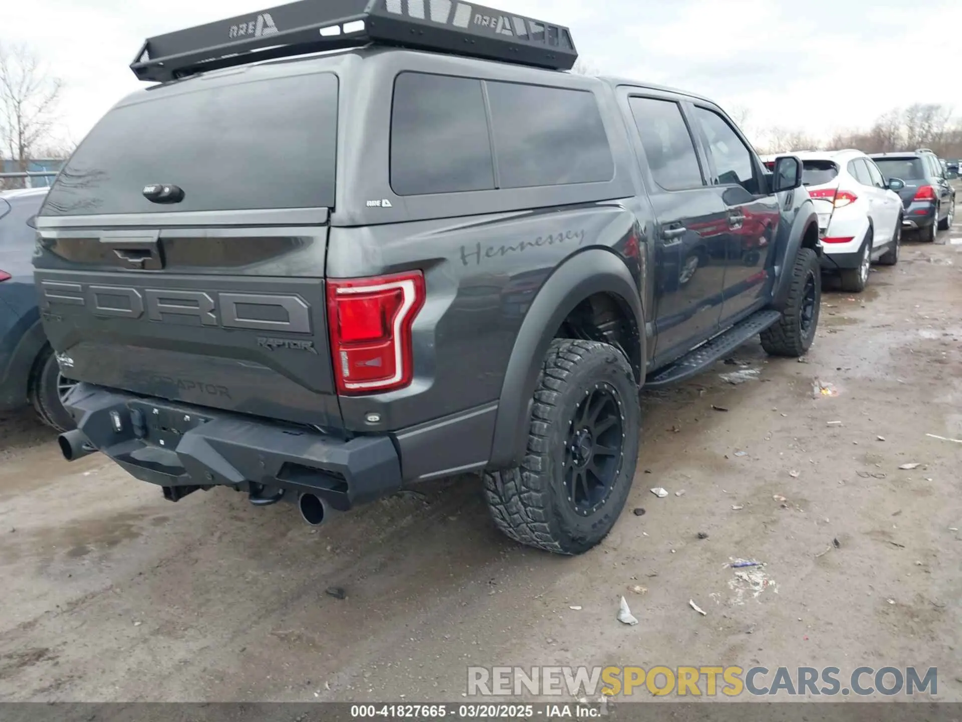 4 Photograph of a damaged car 1FTFW1RG9KFD00375 FORD F-150 2019