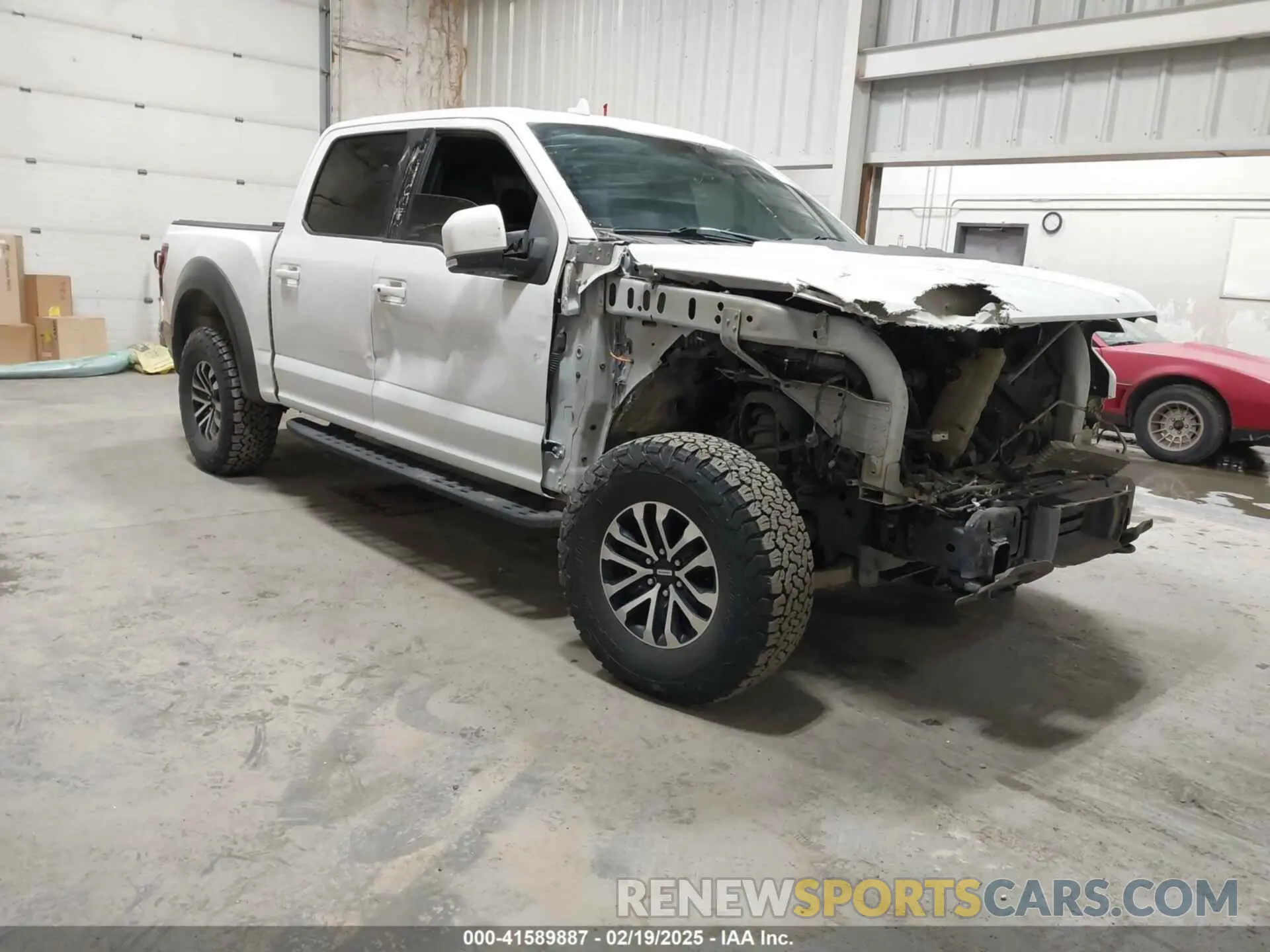 1 Photograph of a damaged car 1FTFW1RGXKFD18013 FORD F-150 2019