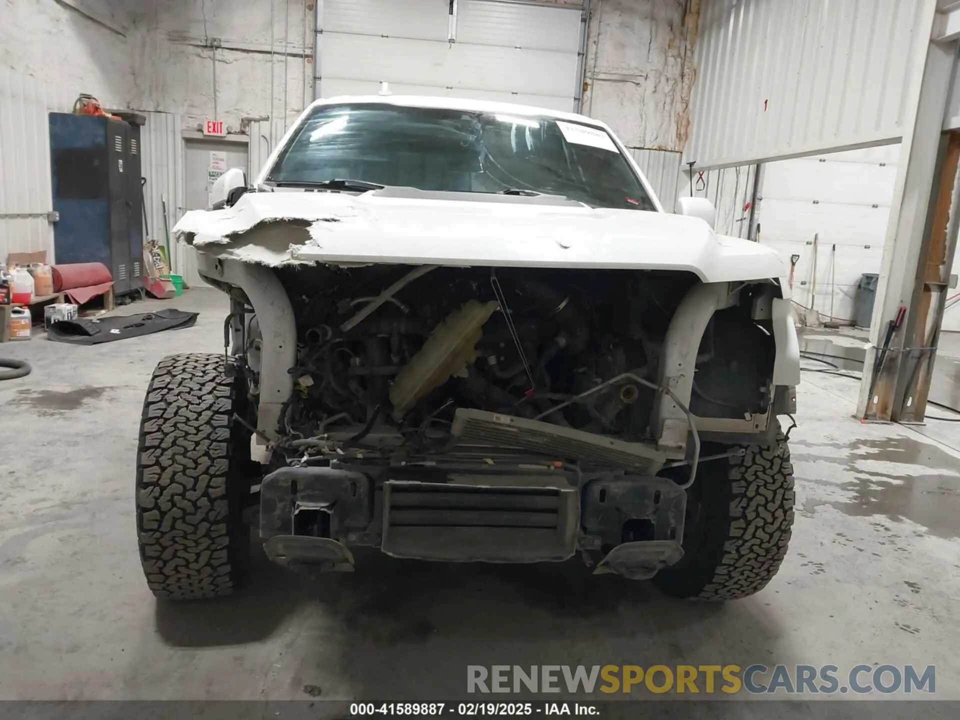 12 Photograph of a damaged car 1FTFW1RGXKFD18013 FORD F-150 2019
