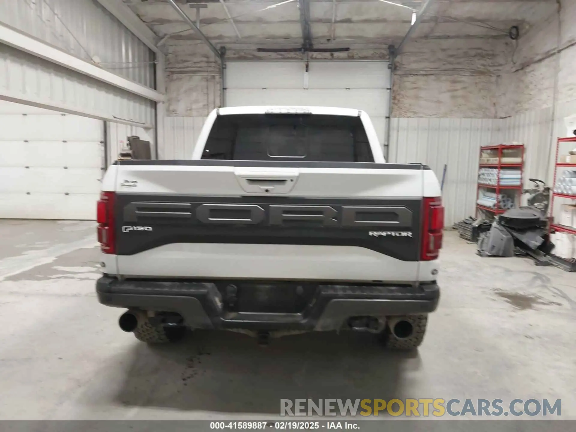 16 Photograph of a damaged car 1FTFW1RGXKFD18013 FORD F-150 2019