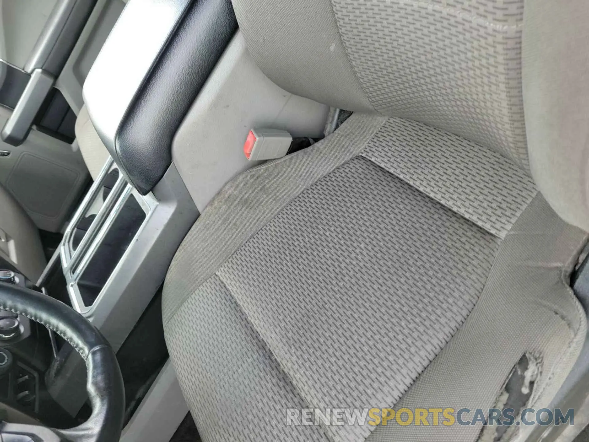 11 Photograph of a damaged car 1FTFX1C41KKE17984 FORD F-150 2019