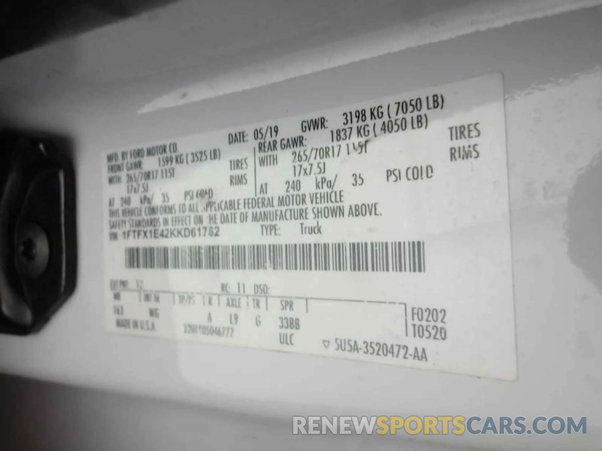 13 Photograph of a damaged car 1FTFX1E42KKD61762 FORD F-150 2019