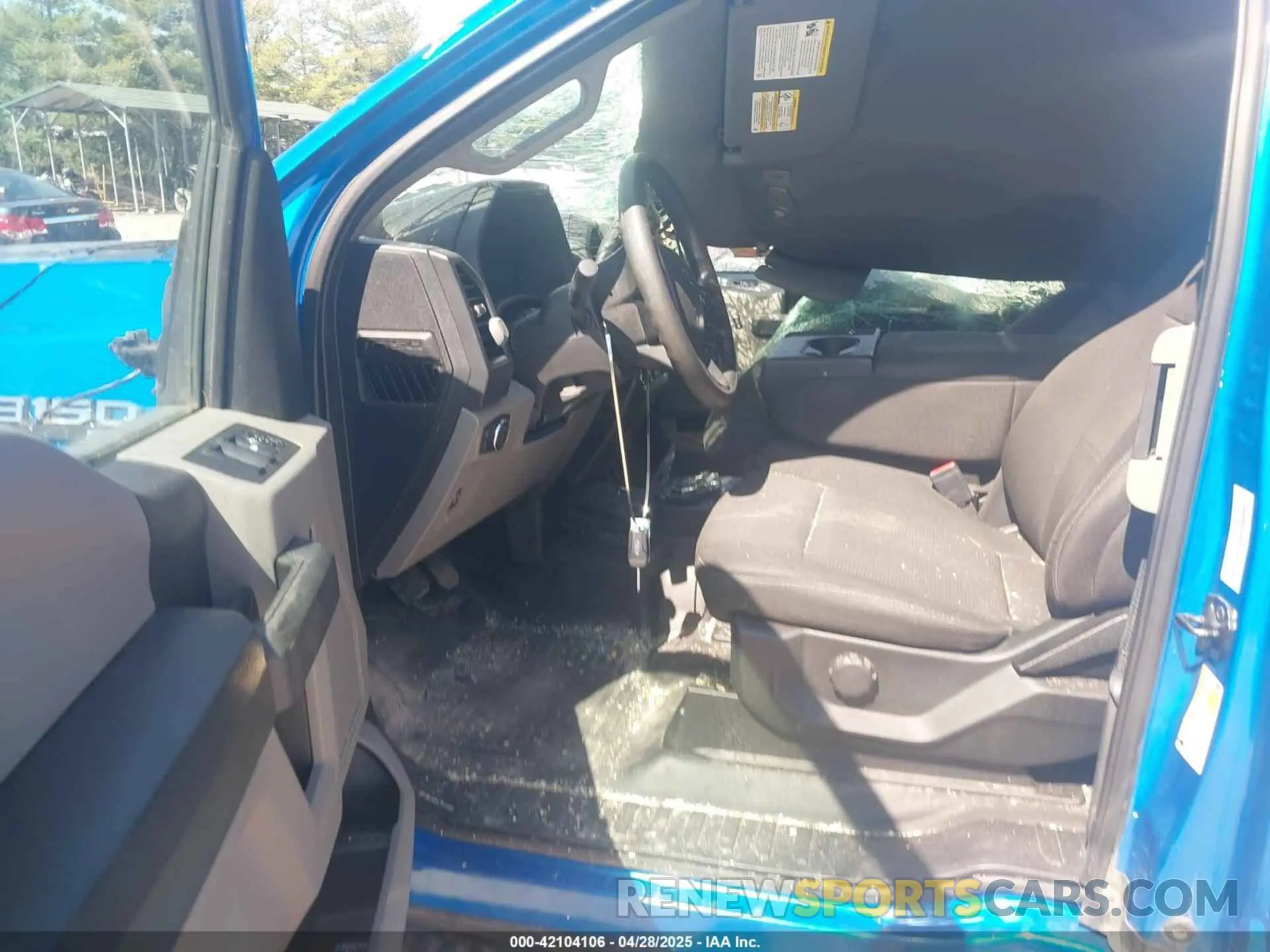 5 Photograph of a damaged car 1FTFX1E42KKE74885 FORD F-150 2019