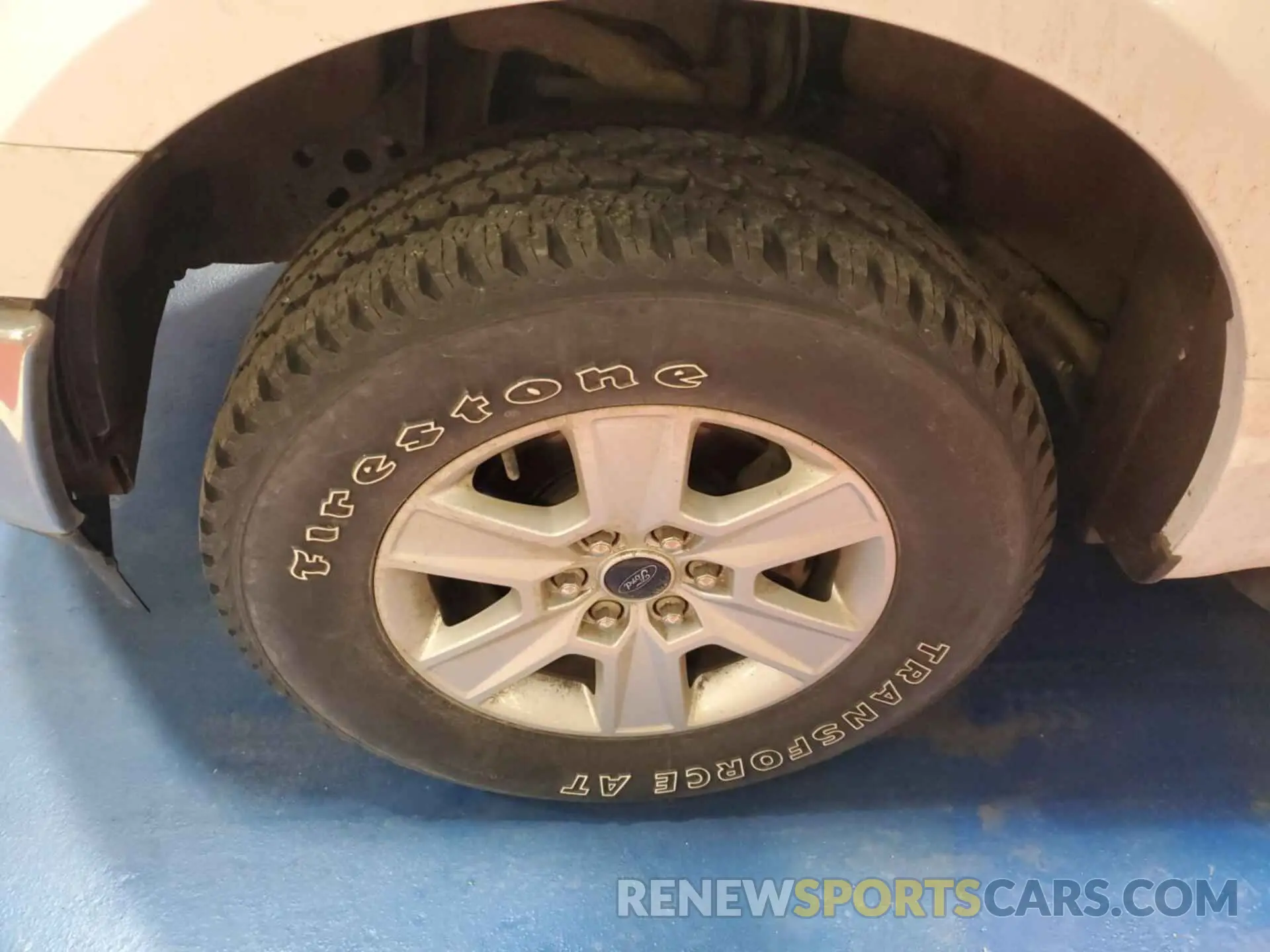 9 Photograph of a damaged car 1FTFX1E43KKE41443 FORD F-150 2019