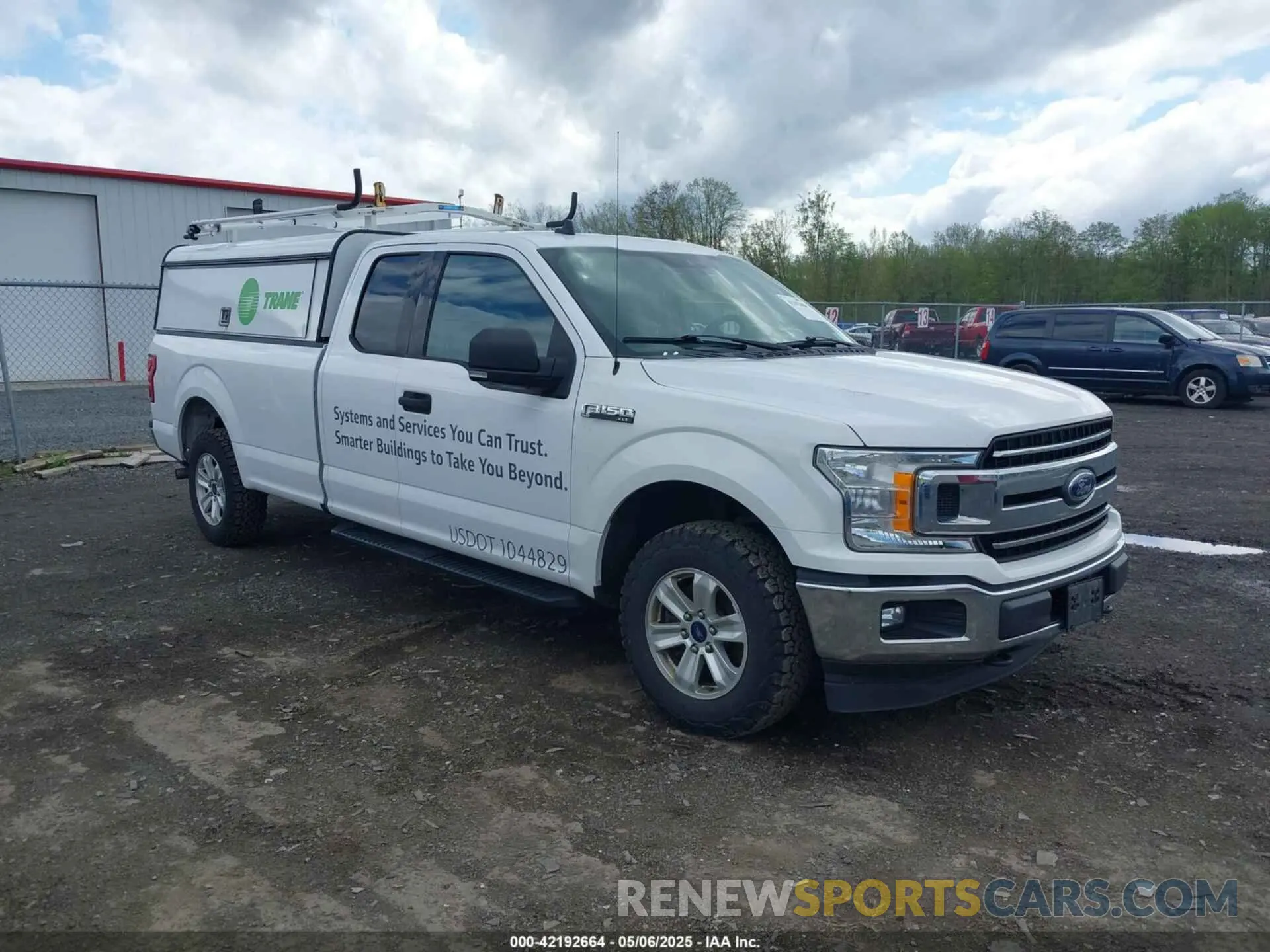 1 Photograph of a damaged car 1FTFX1E44KKC43468 FORD F-150 2019