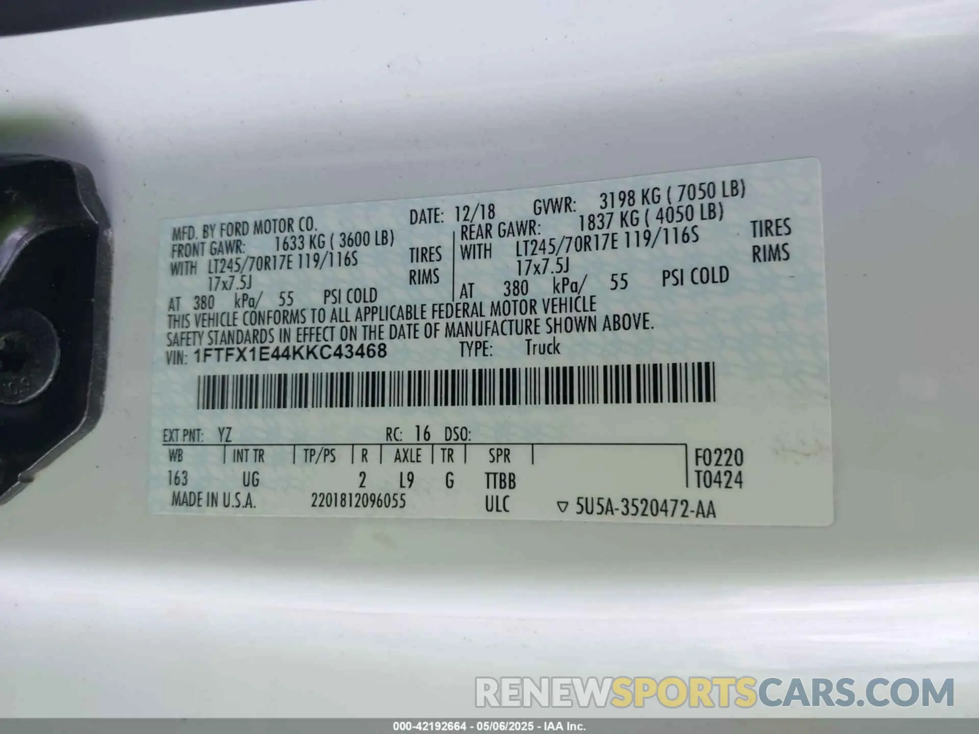 9 Photograph of a damaged car 1FTFX1E44KKC43468 FORD F-150 2019
