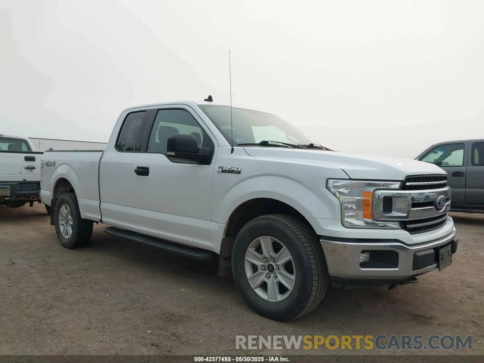 6 Photograph of a damaged car 1FTFX1E44KKD52335 FORD F-150 2019
