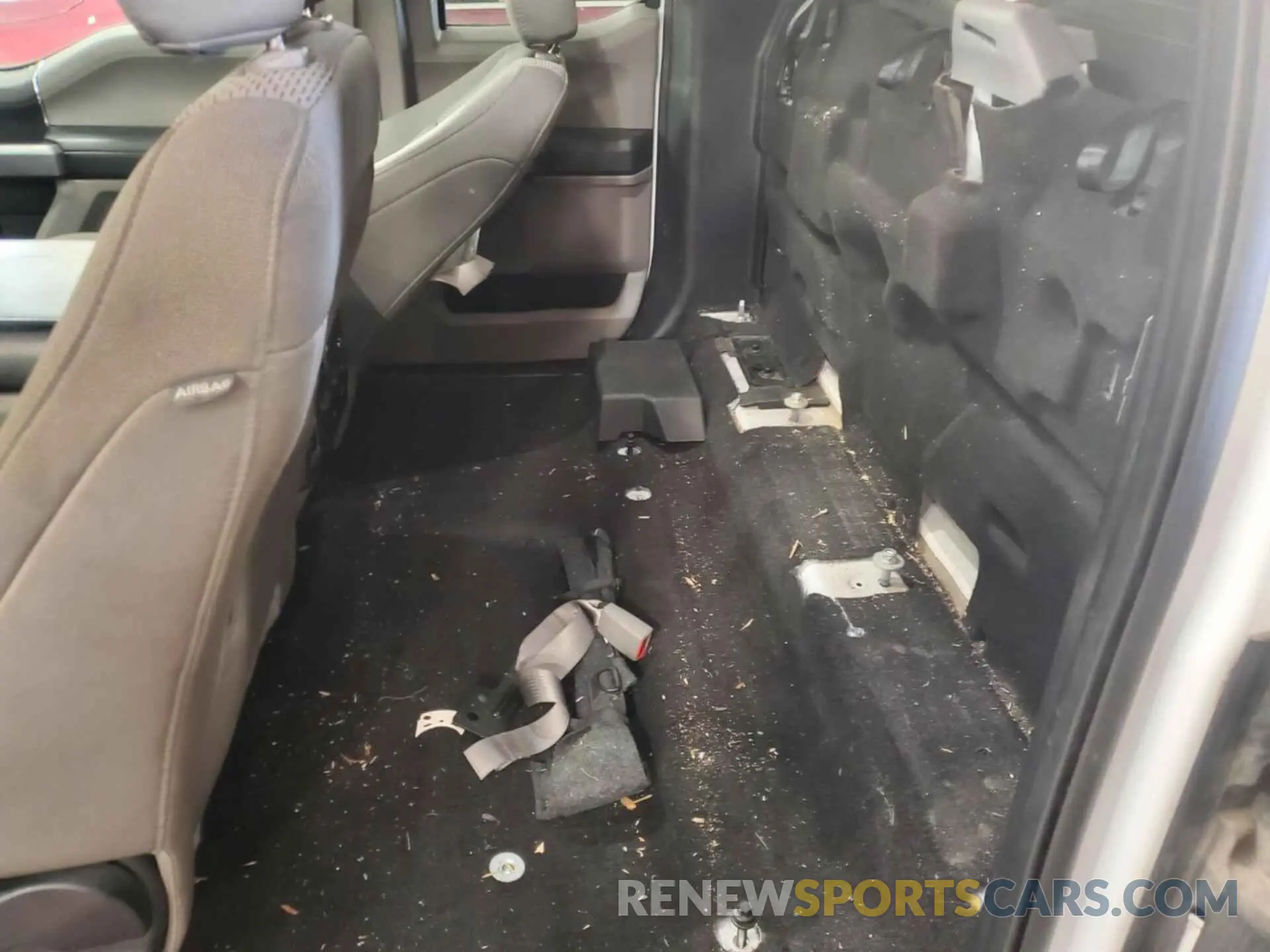 9 Photograph of a damaged car 1FTFX1E46KKC43620 FORD F-150 2019