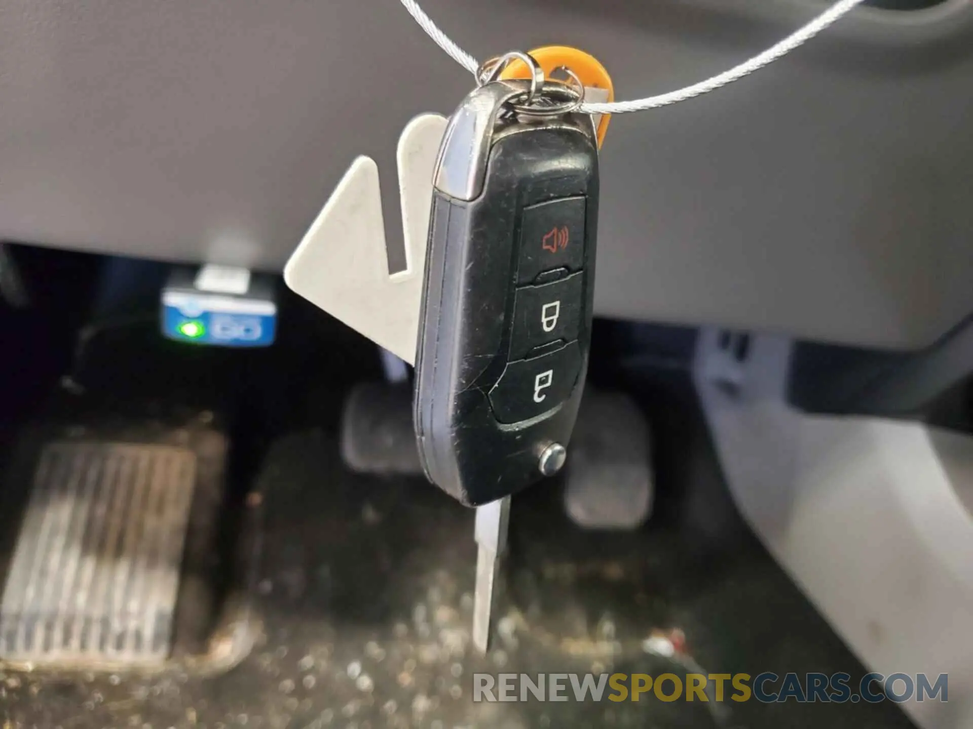 11 Photograph of a damaged car 1FTFX1E47KKC43576 FORD F-150 2019