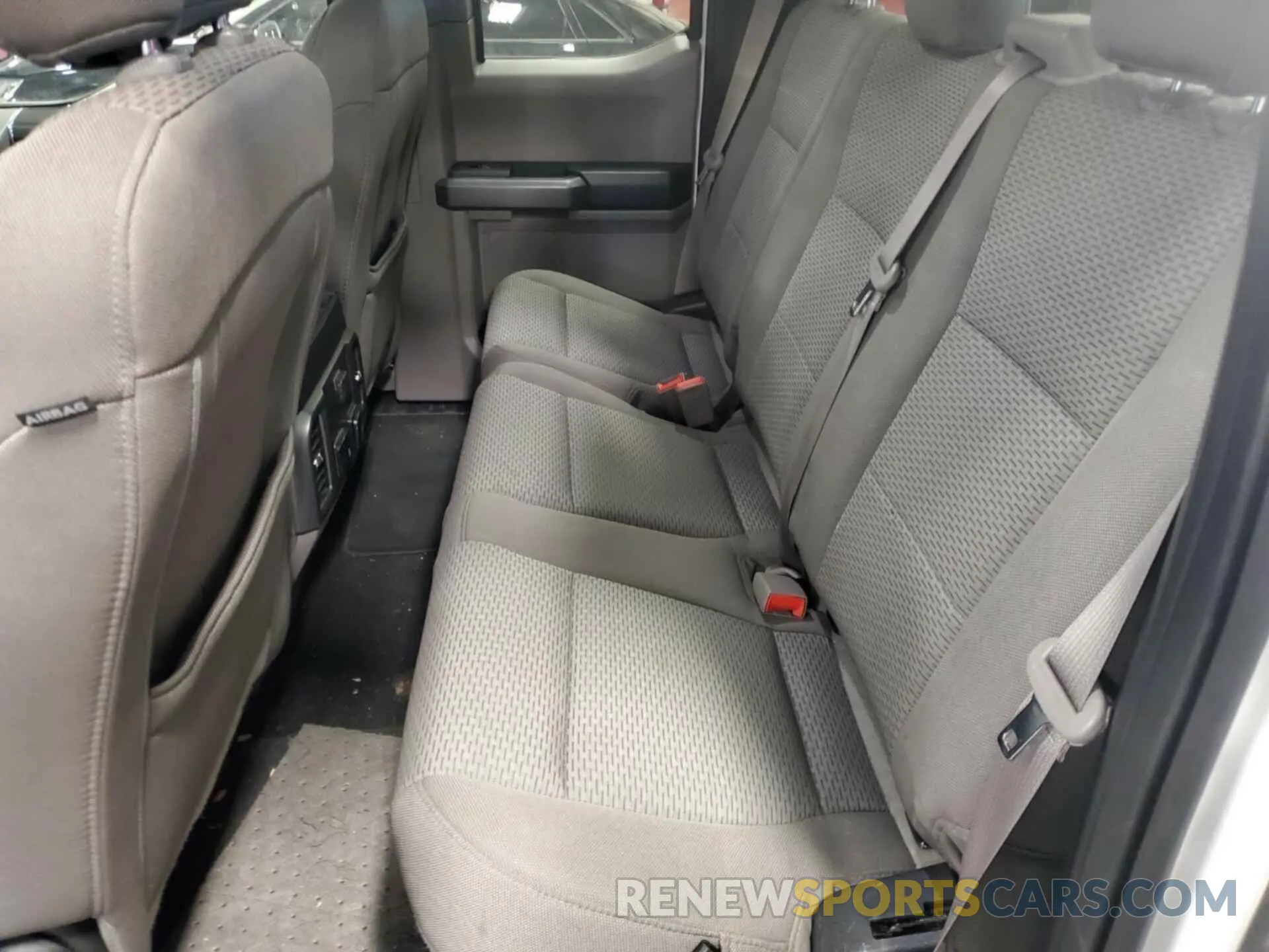 5 Photograph of a damaged car 1FTFX1E47KKC43576 FORD F-150 2019