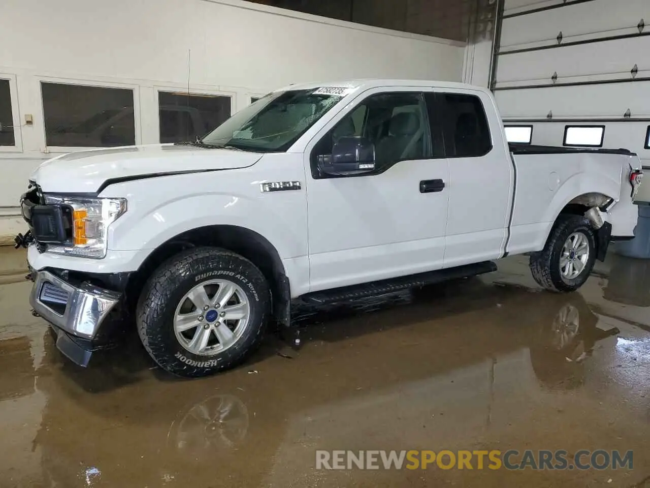 1 Photograph of a damaged car 1FTFX1E49KKD00392 FORD F-150 2019