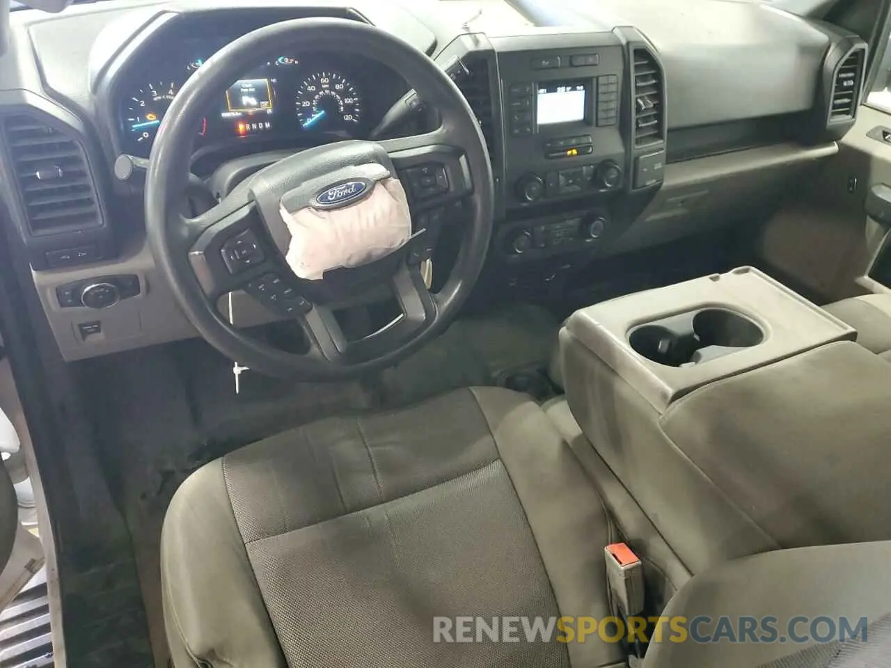 8 Photograph of a damaged car 1FTFX1E49KKD00392 FORD F-150 2019