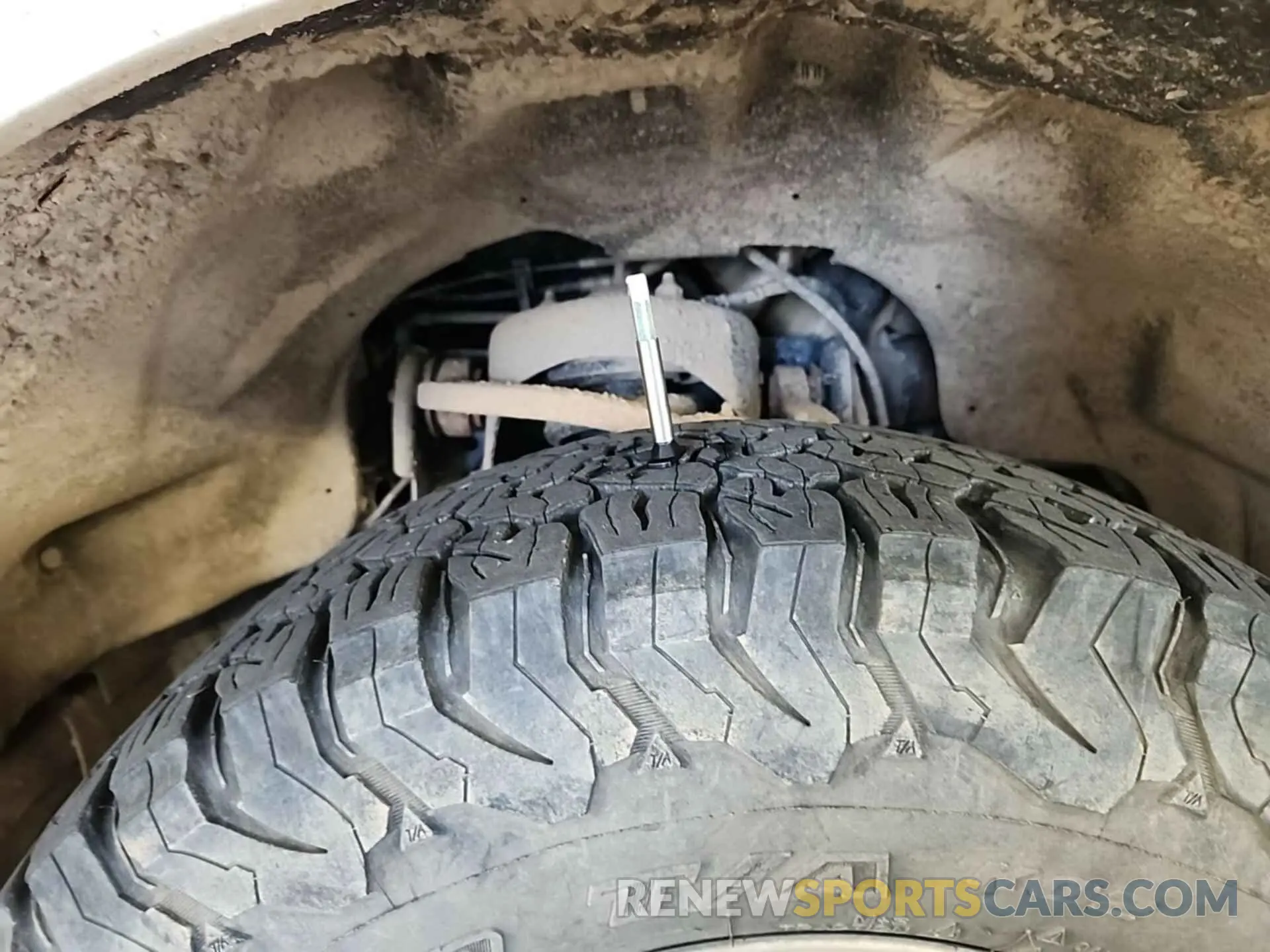 16 Photograph of a damaged car 1FTFX1E4XKKC55656 FORD F-150 2019