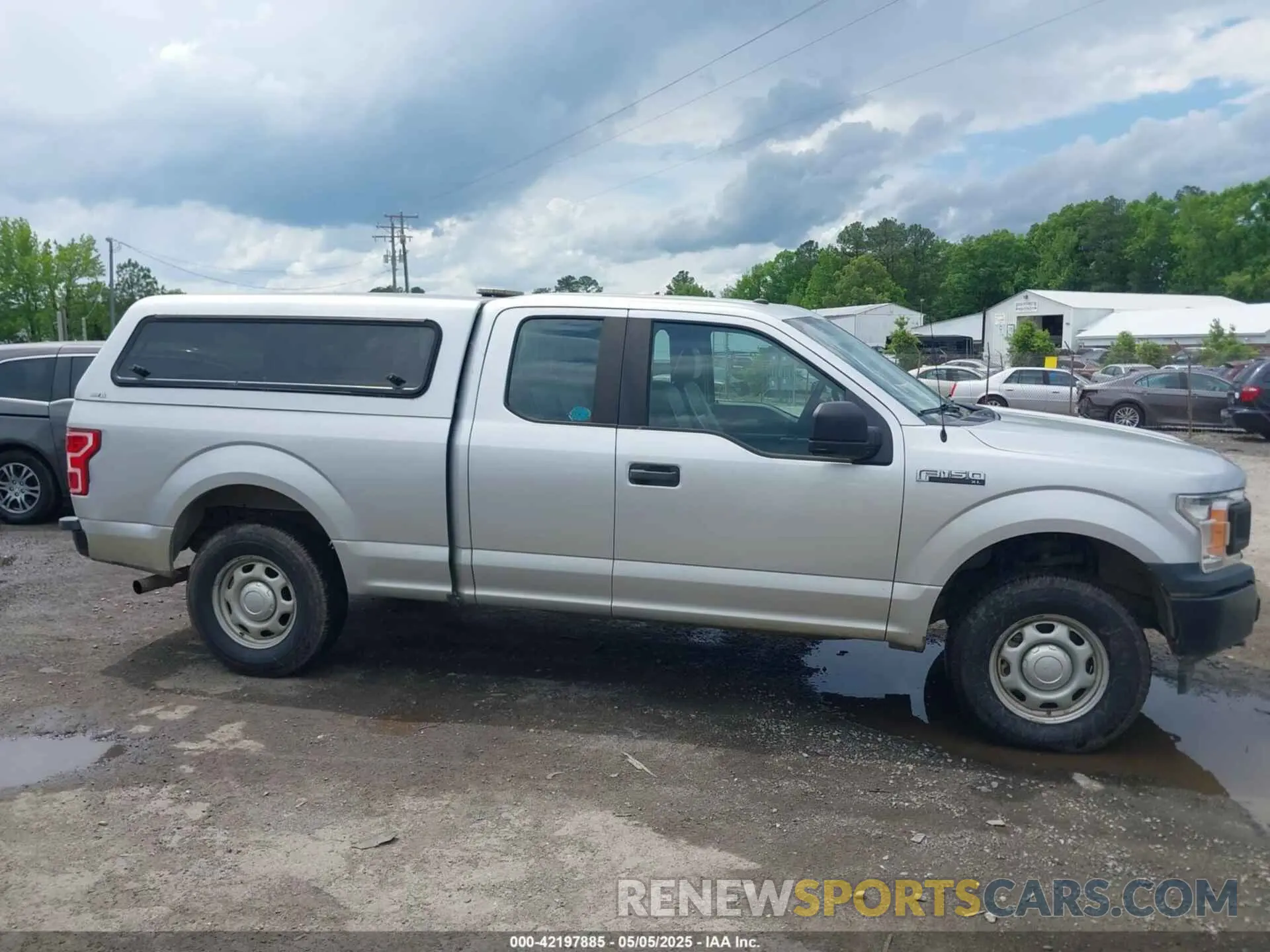 13 Photograph of a damaged car 1FTFX1E50KFB36564 FORD F-150 2019