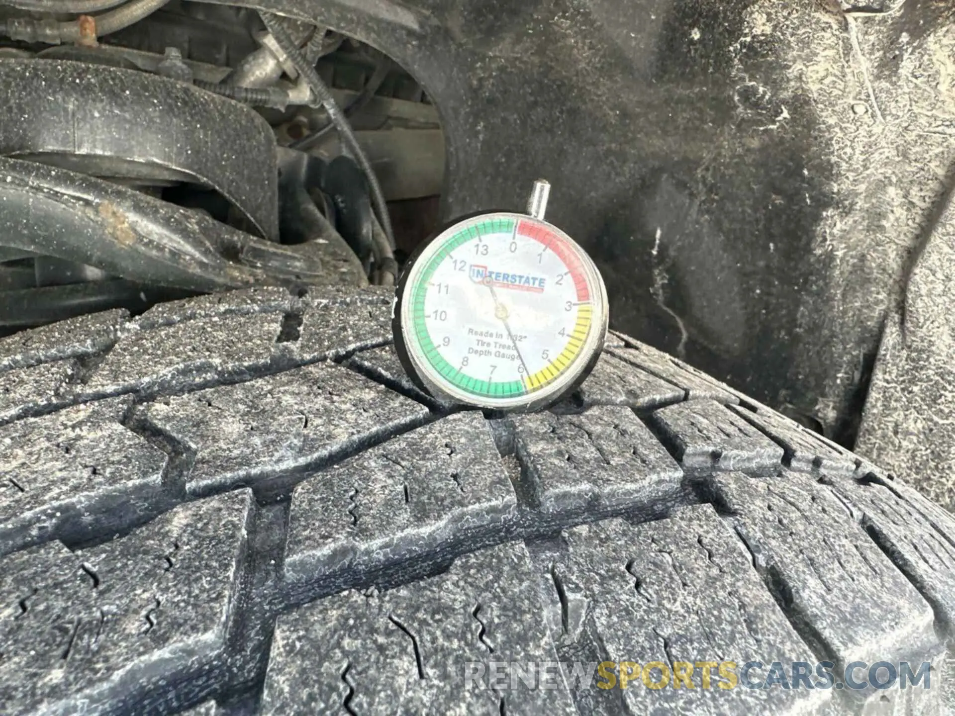 11 Photograph of a damaged car 1FTFX1E50KKC90750 FORD F-150 2019