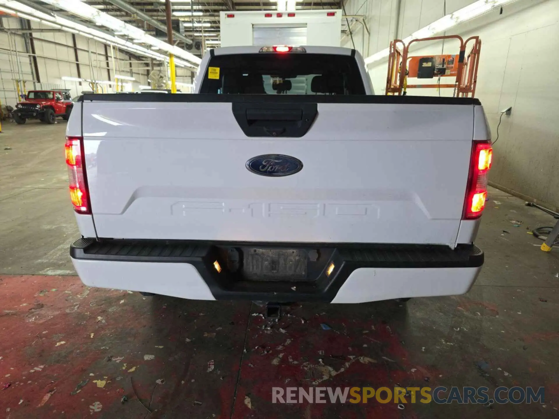 24 Photograph of a damaged car 1FTFX1E50KKC90750 FORD F-150 2019