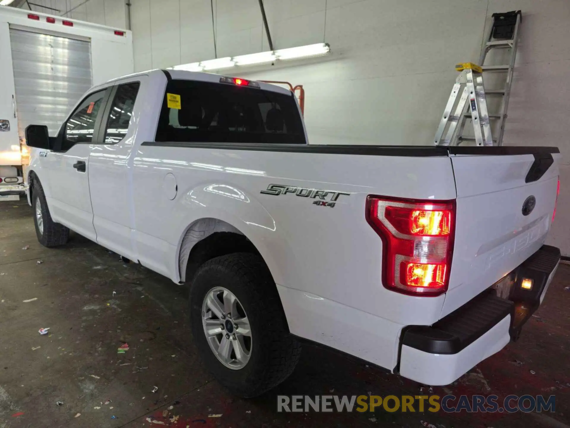 4 Photograph of a damaged car 1FTFX1E50KKC90750 FORD F-150 2019