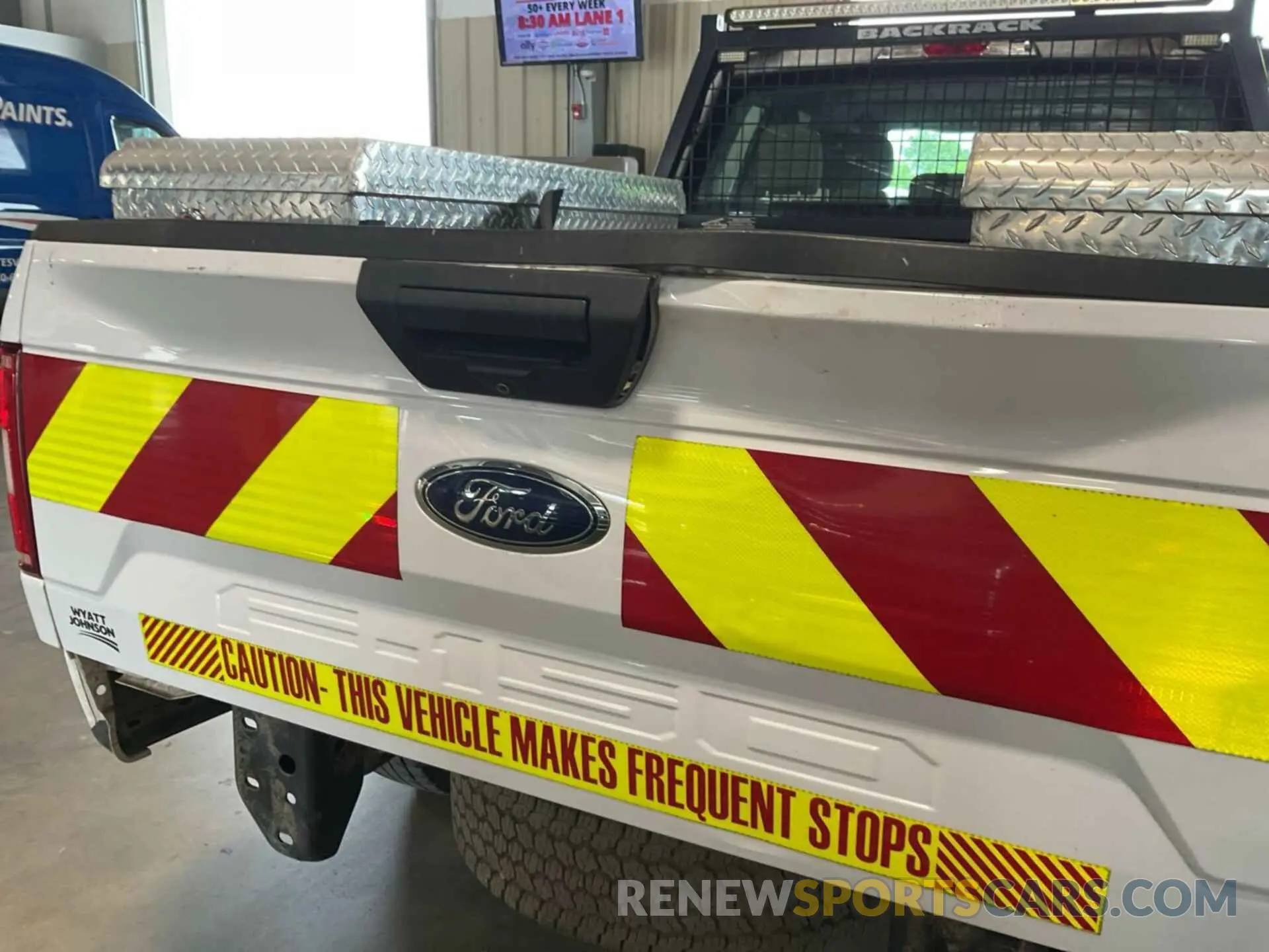 25 Photograph of a damaged car 1FTFX1E51KKC92359 FORD F-150 2019