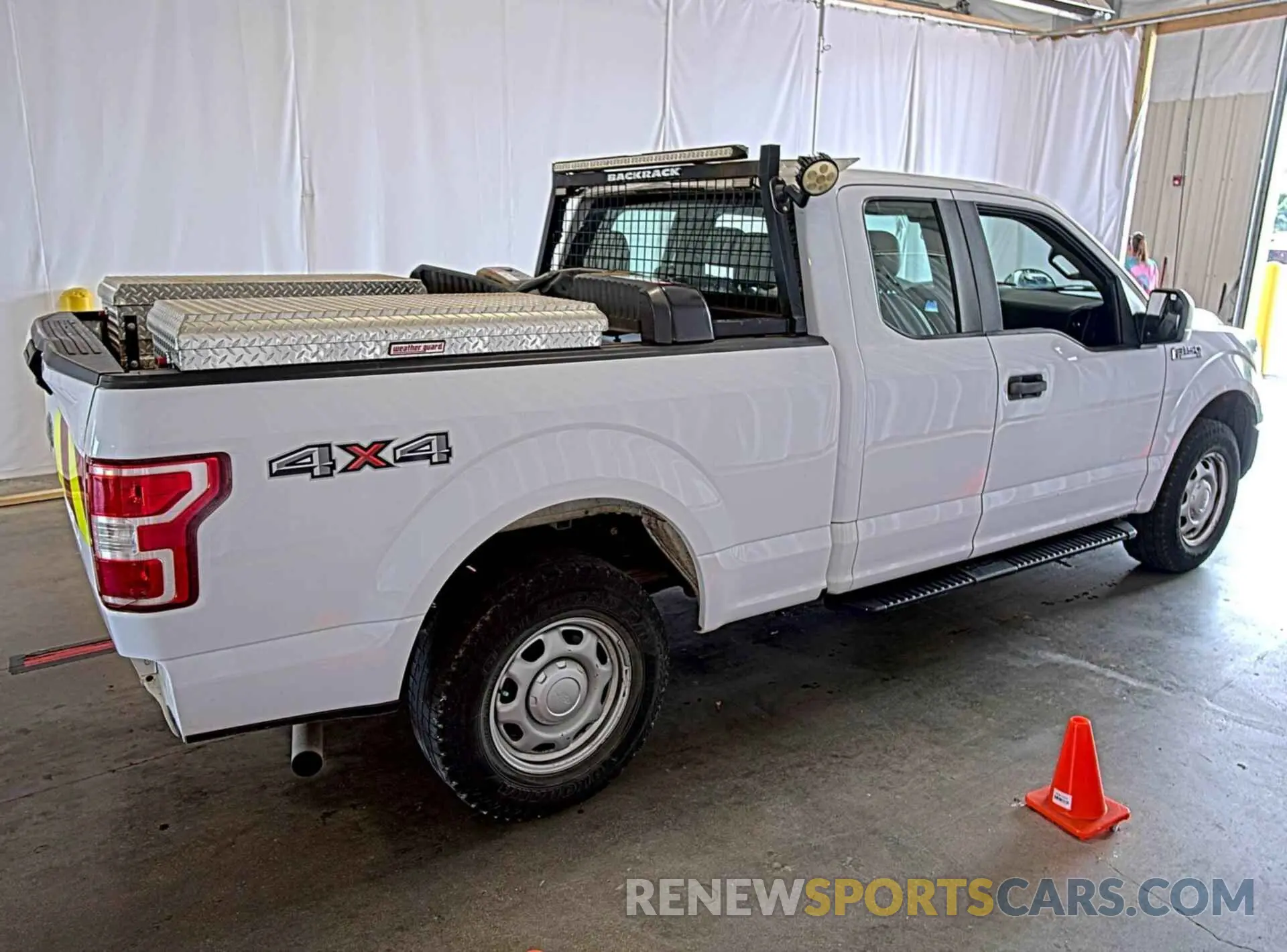 40 Photograph of a damaged car 1FTFX1E51KKC92359 FORD F-150 2019