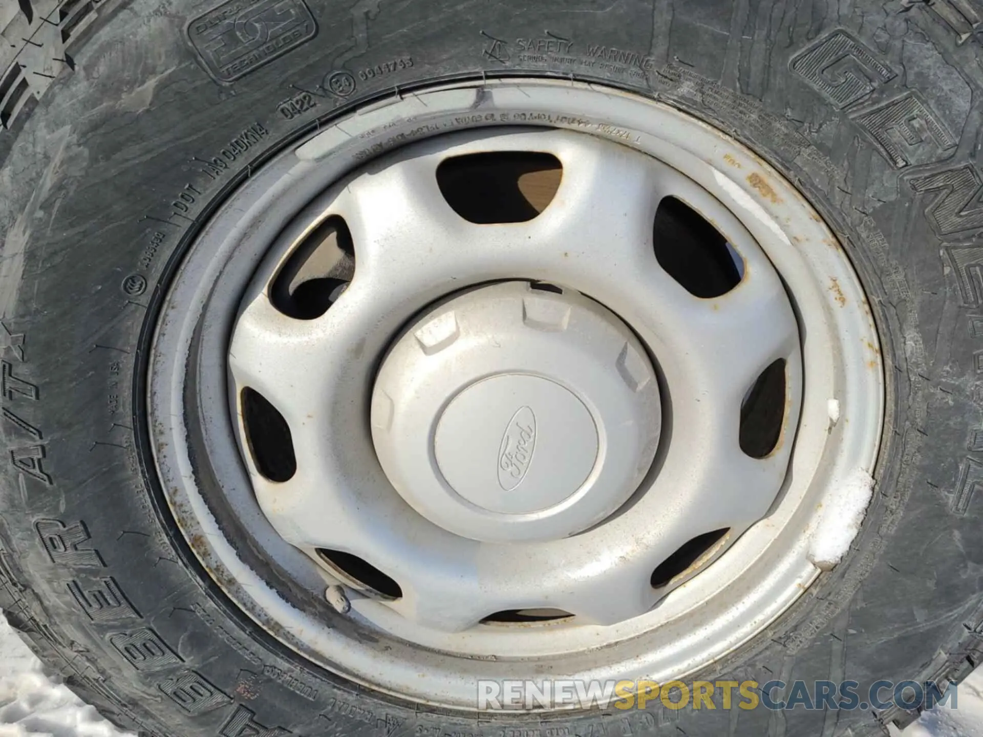 2 Photograph of a damaged car 1FTFX1E51KKD83194 FORD F-150 2019