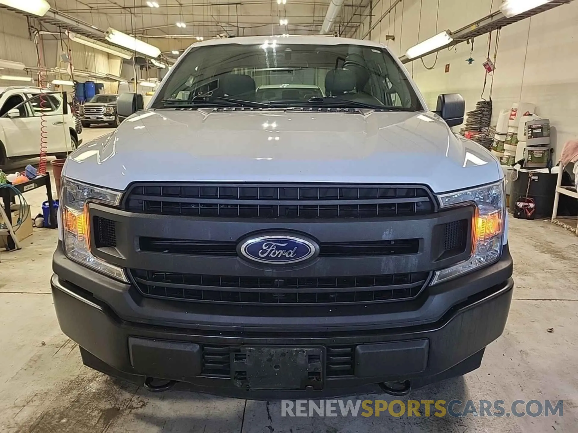 29 Photograph of a damaged car 1FTFX1E51KKD83194 FORD F-150 2019