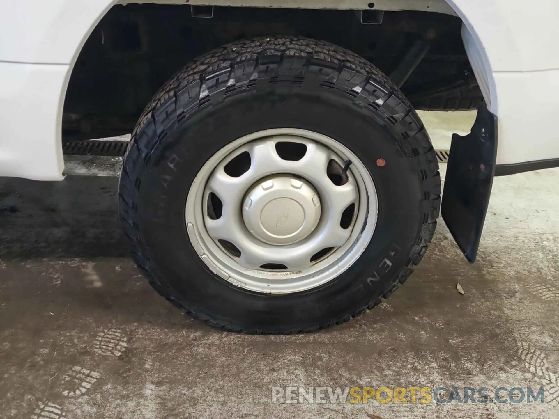 8 Photograph of a damaged car 1FTFX1E51KKD83194 FORD F-150 2019