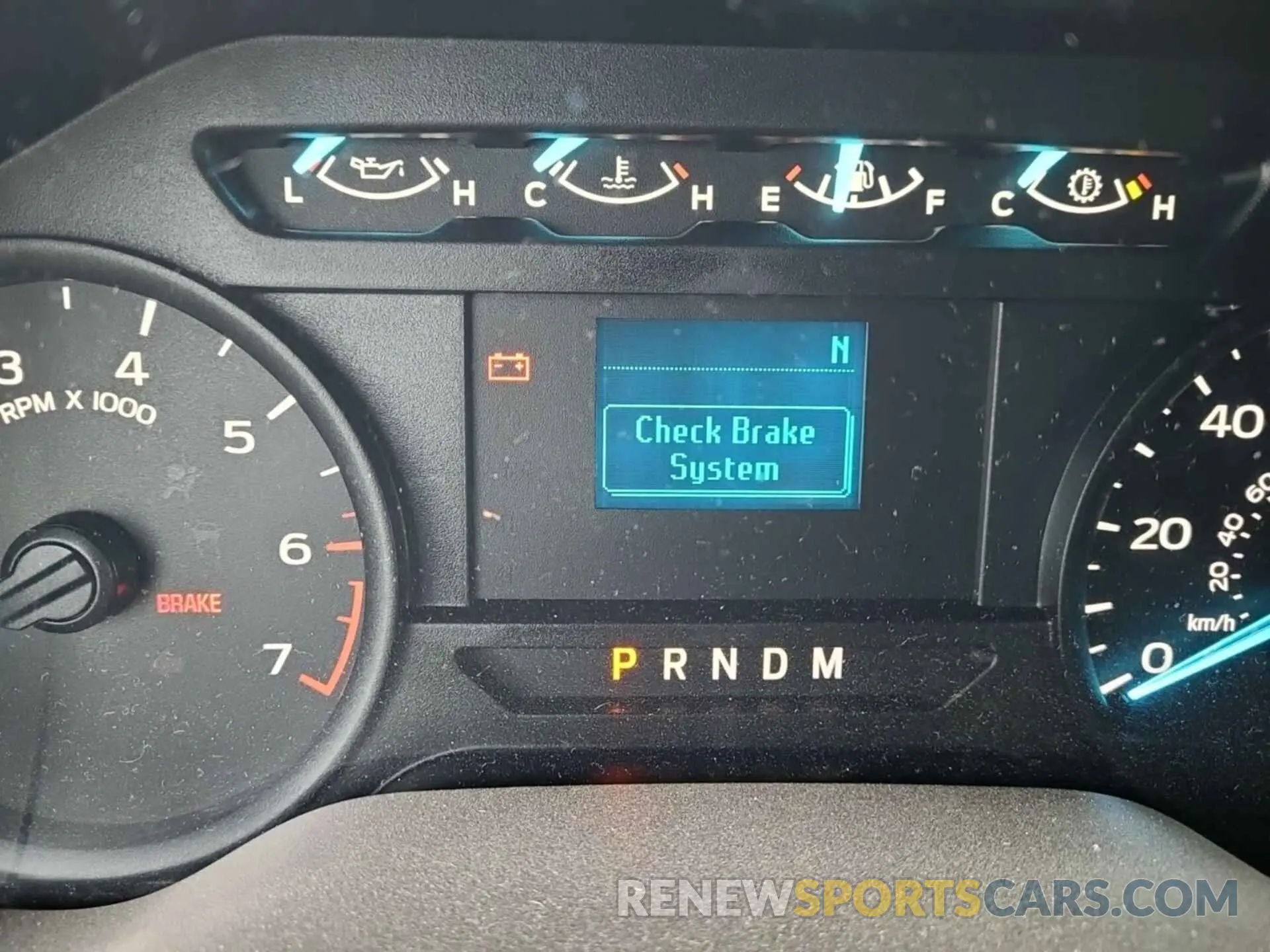 9 Photograph of a damaged car 1FTFX1E51KKD83194 FORD F-150 2019