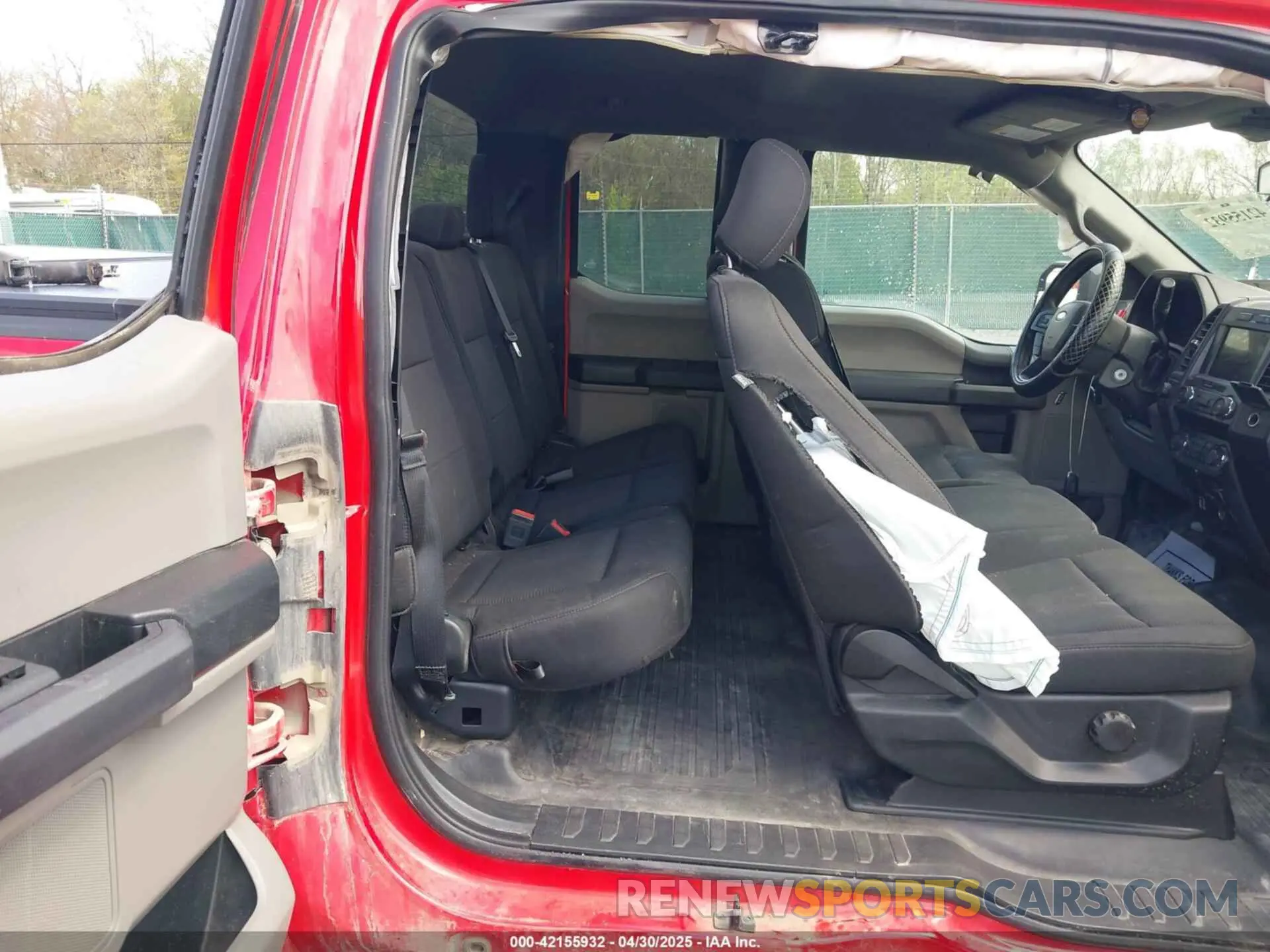 8 Photograph of a damaged car 1FTFX1E51KKE89922 FORD F-150 2019