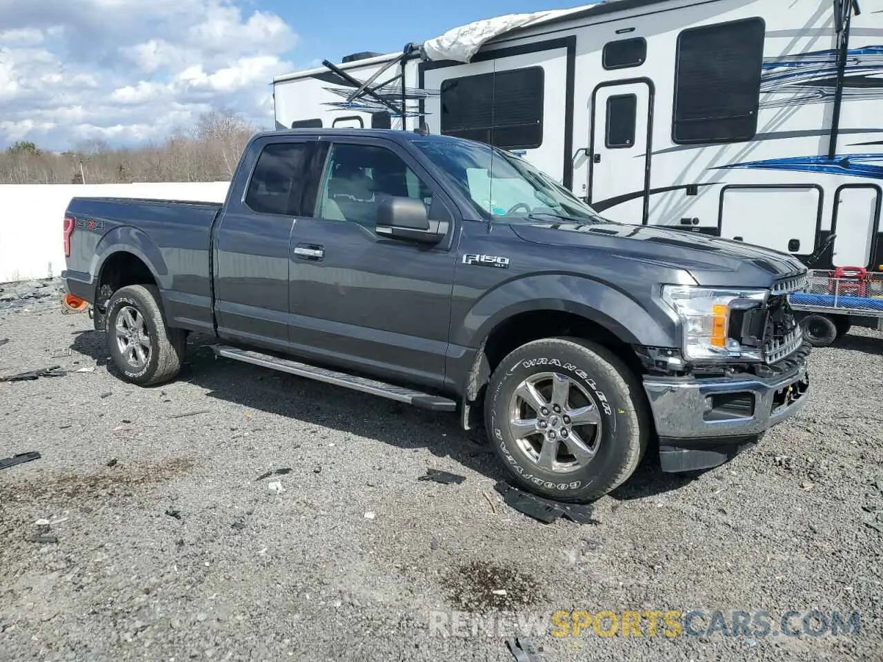 4 Photograph of a damaged car 1FTFX1E53KFA03720 FORD F-150 2019