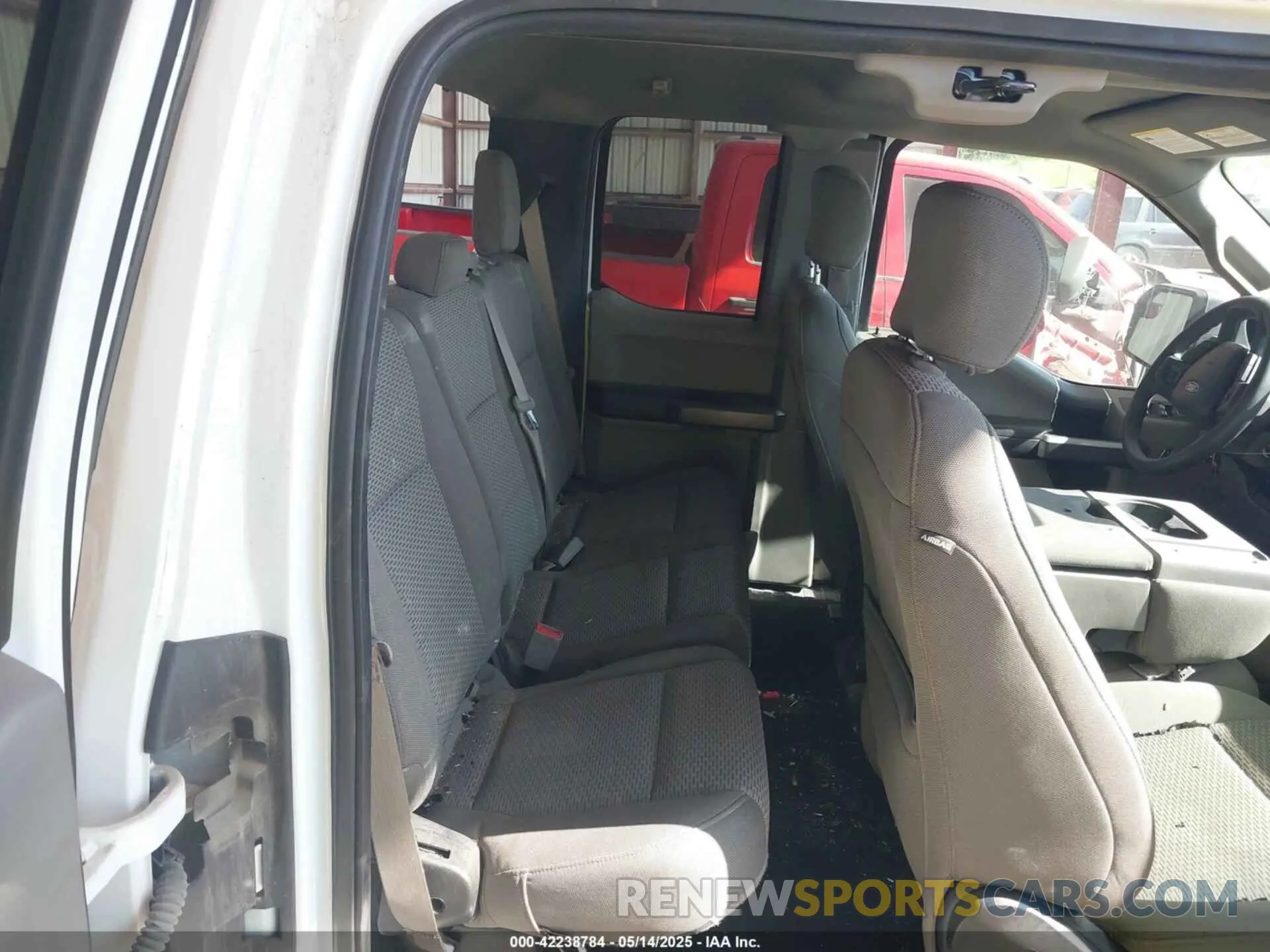 8 Photograph of a damaged car 1FTFX1E55KKC12173 FORD F-150 2019