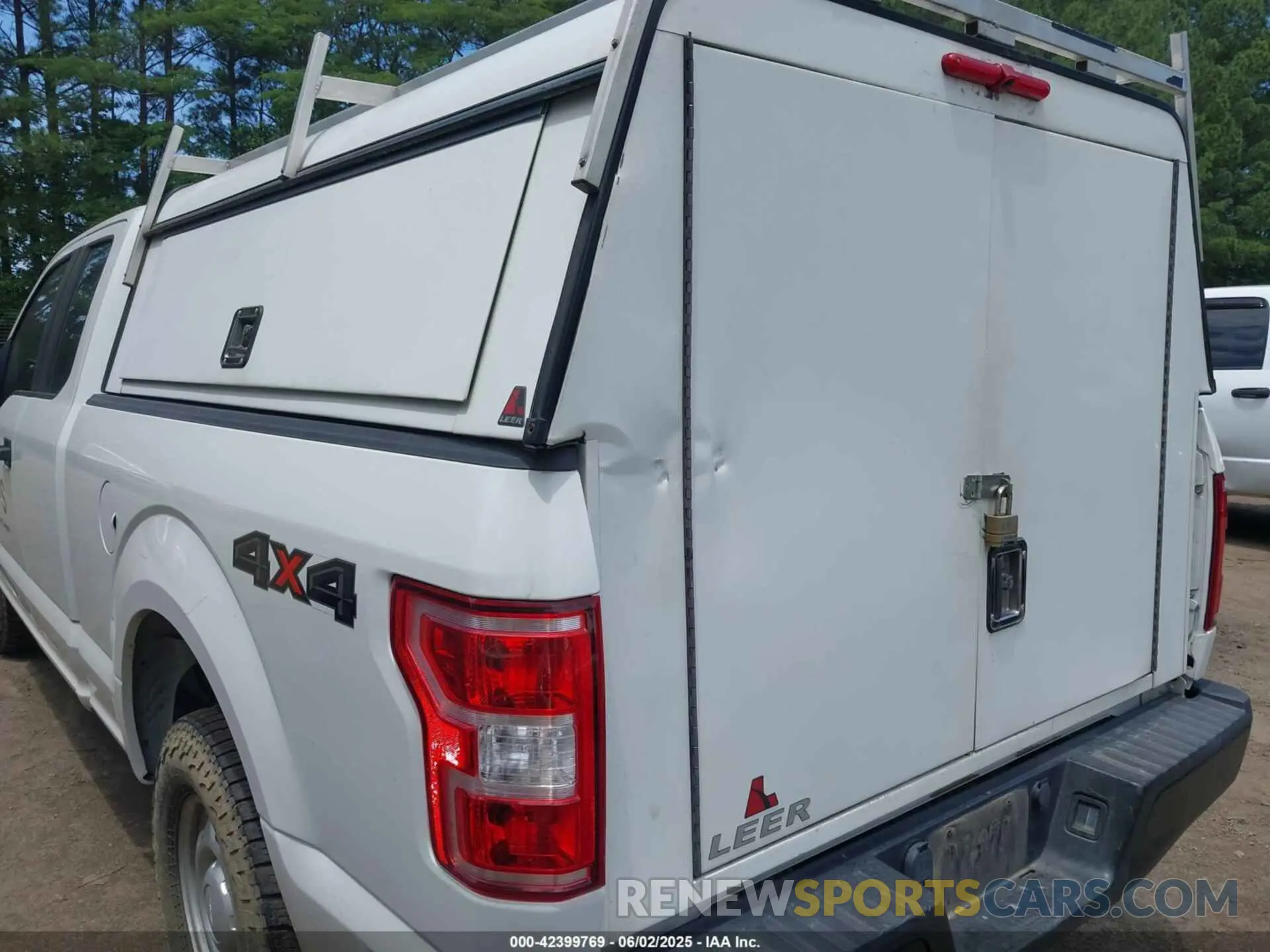 6 Photograph of a damaged car 1FTFX1E56KFA30894 FORD F-150 2019