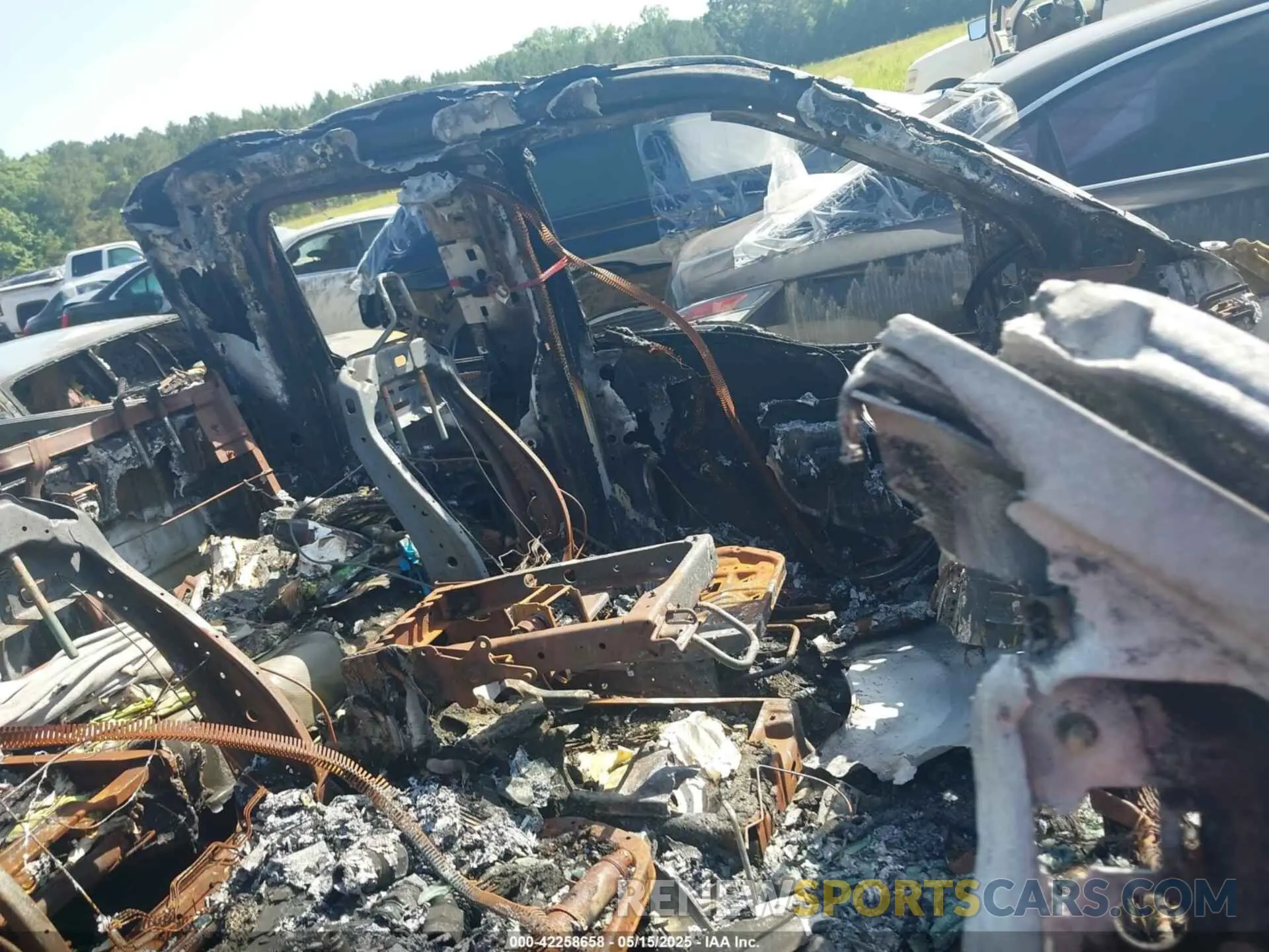 5 Photograph of a damaged car 1FTFX1E56KKE98311 FORD F-150 2019