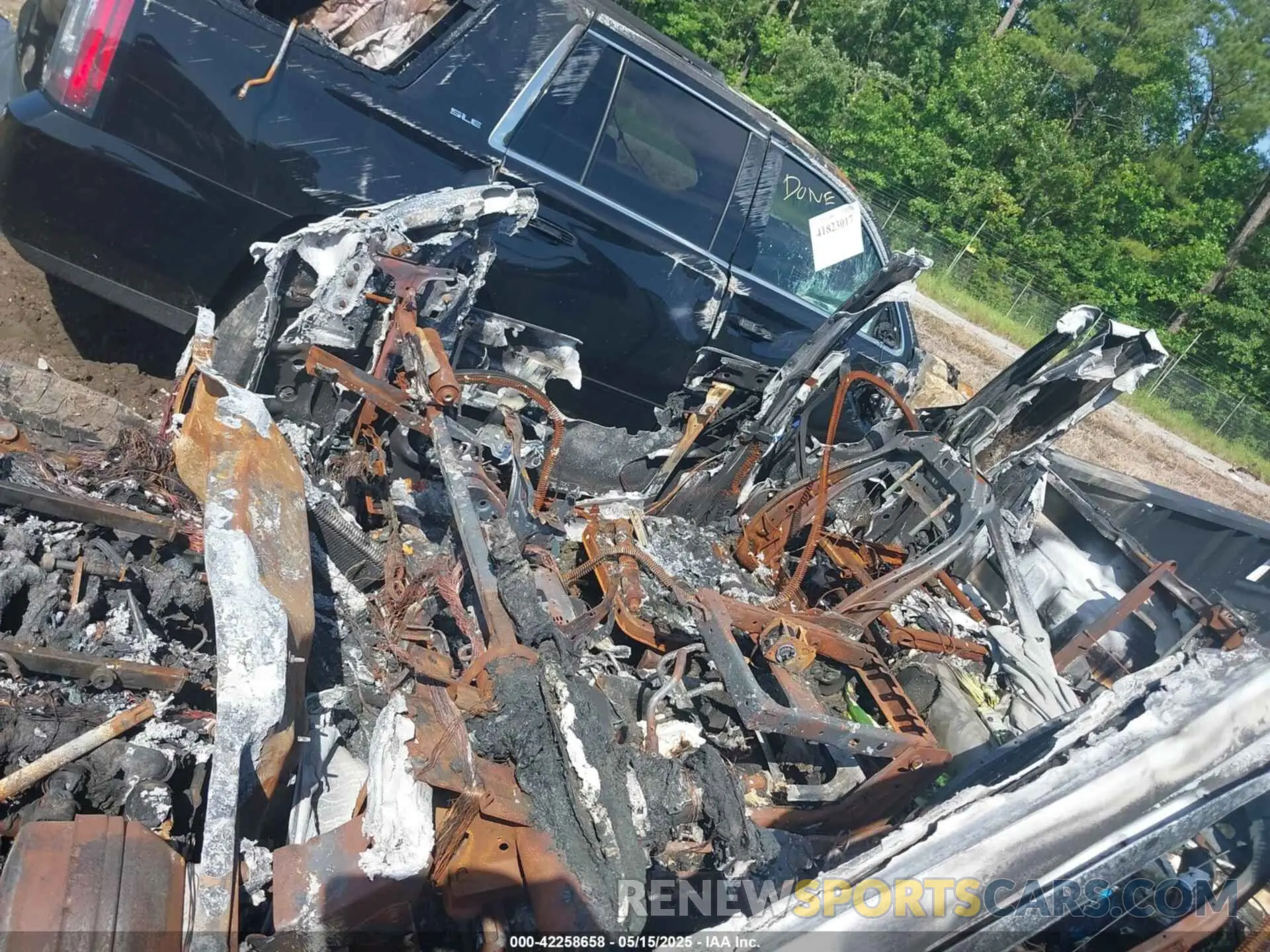 6 Photograph of a damaged car 1FTFX1E56KKE98311 FORD F-150 2019