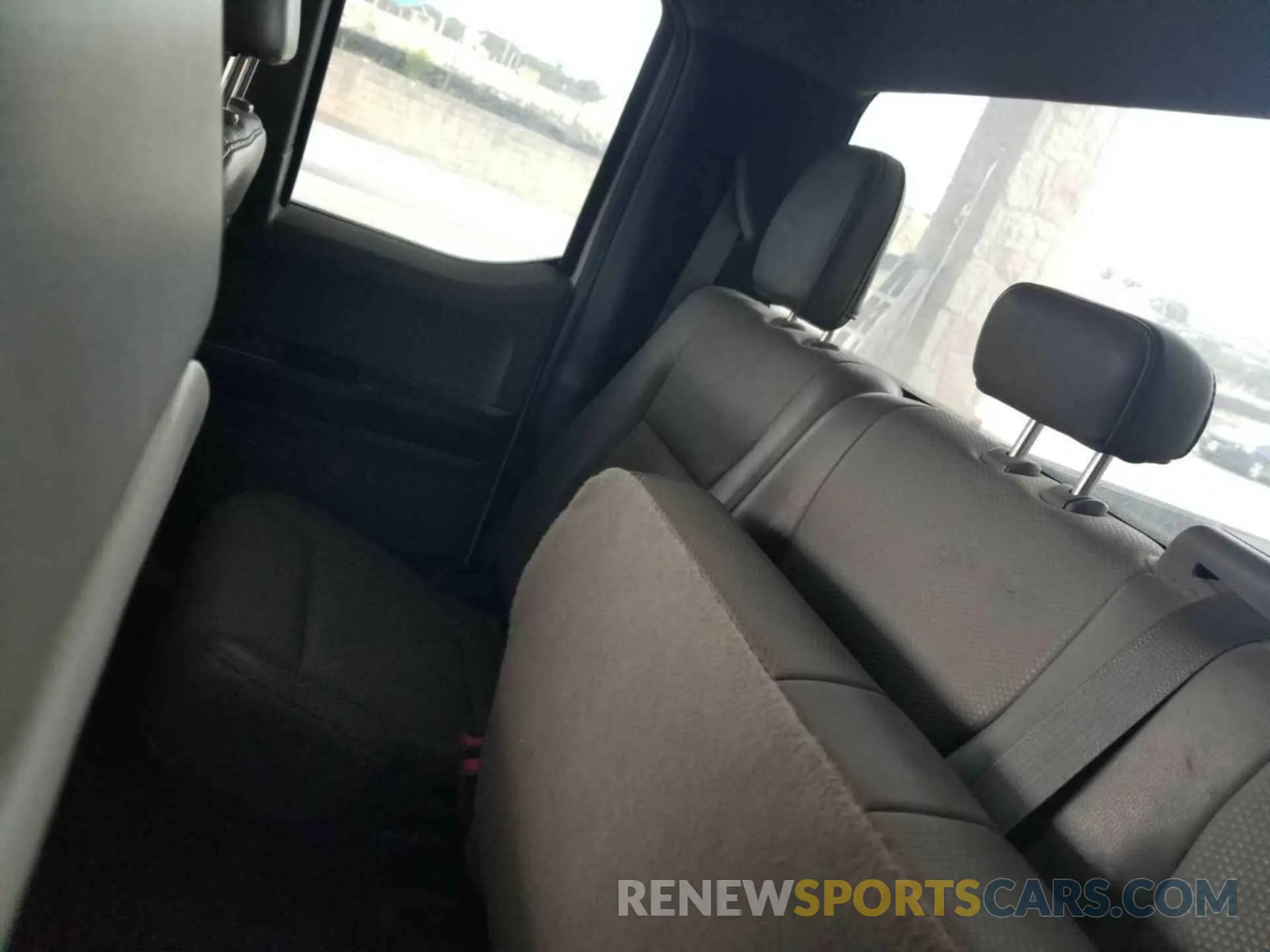 6 Photograph of a damaged car 1FTFX1E57KKE35203 FORD F-150 2019