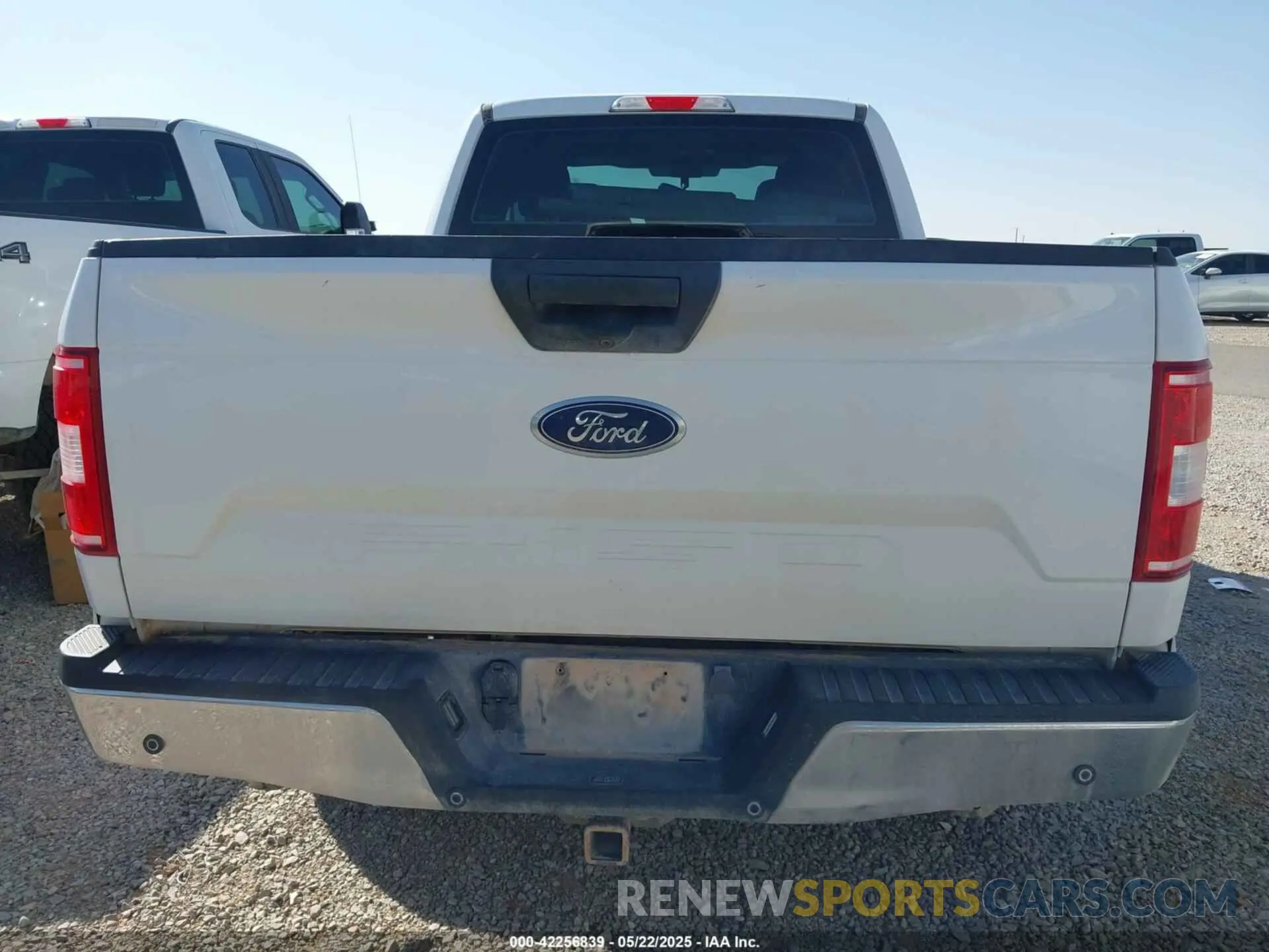 16 Photograph of a damaged car 1FTFX1E58KKD16267 FORD F-150 2019