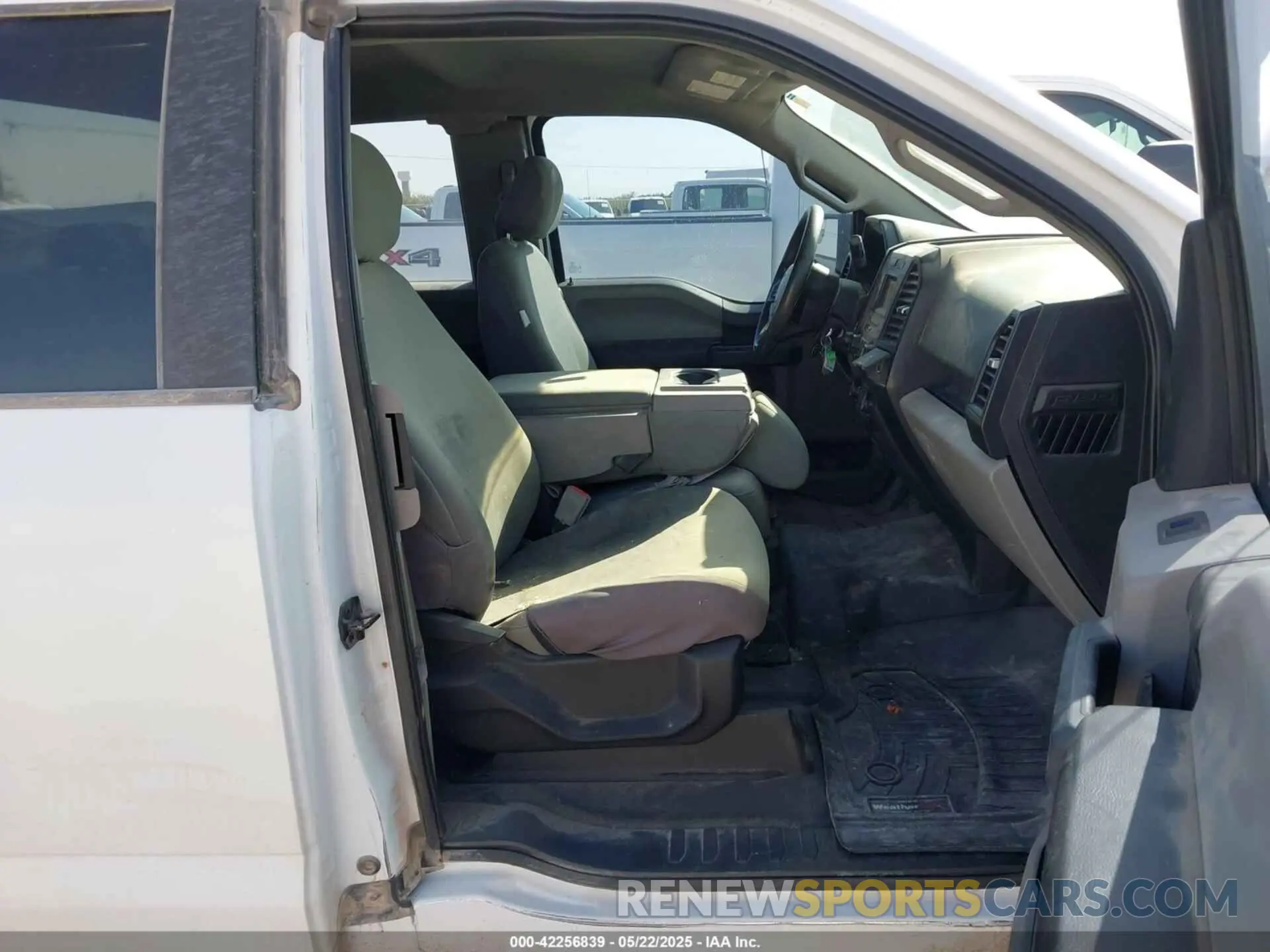5 Photograph of a damaged car 1FTFX1E58KKD16267 FORD F-150 2019