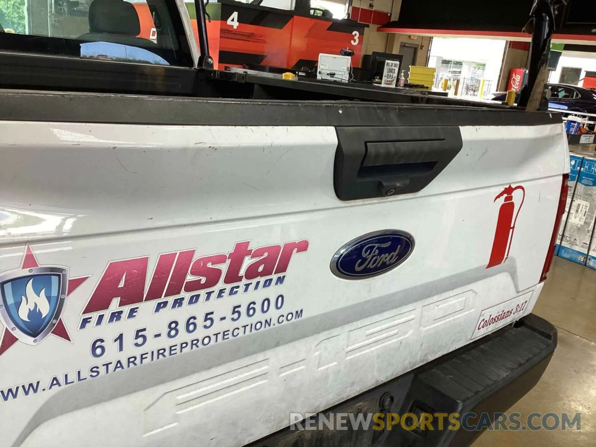 15 Photograph of a damaged car 1FTMF1CB0KKD36063 FORD F-150 2019